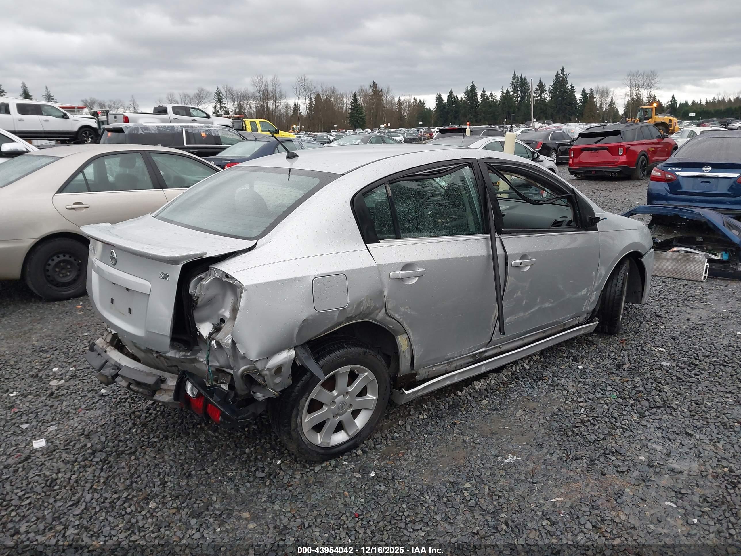 NISSAN SENTRA image 4