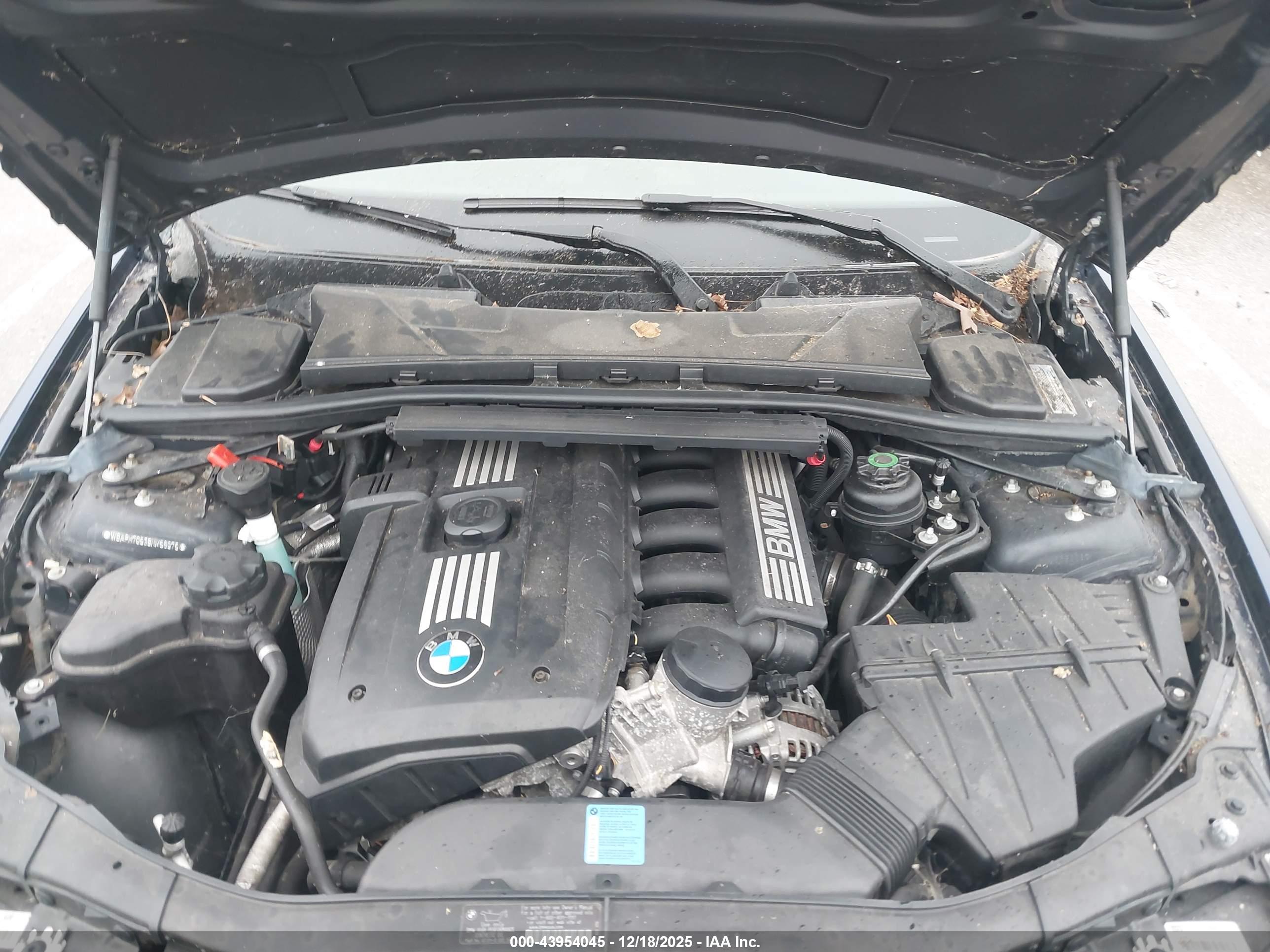 BMW 328I image 10