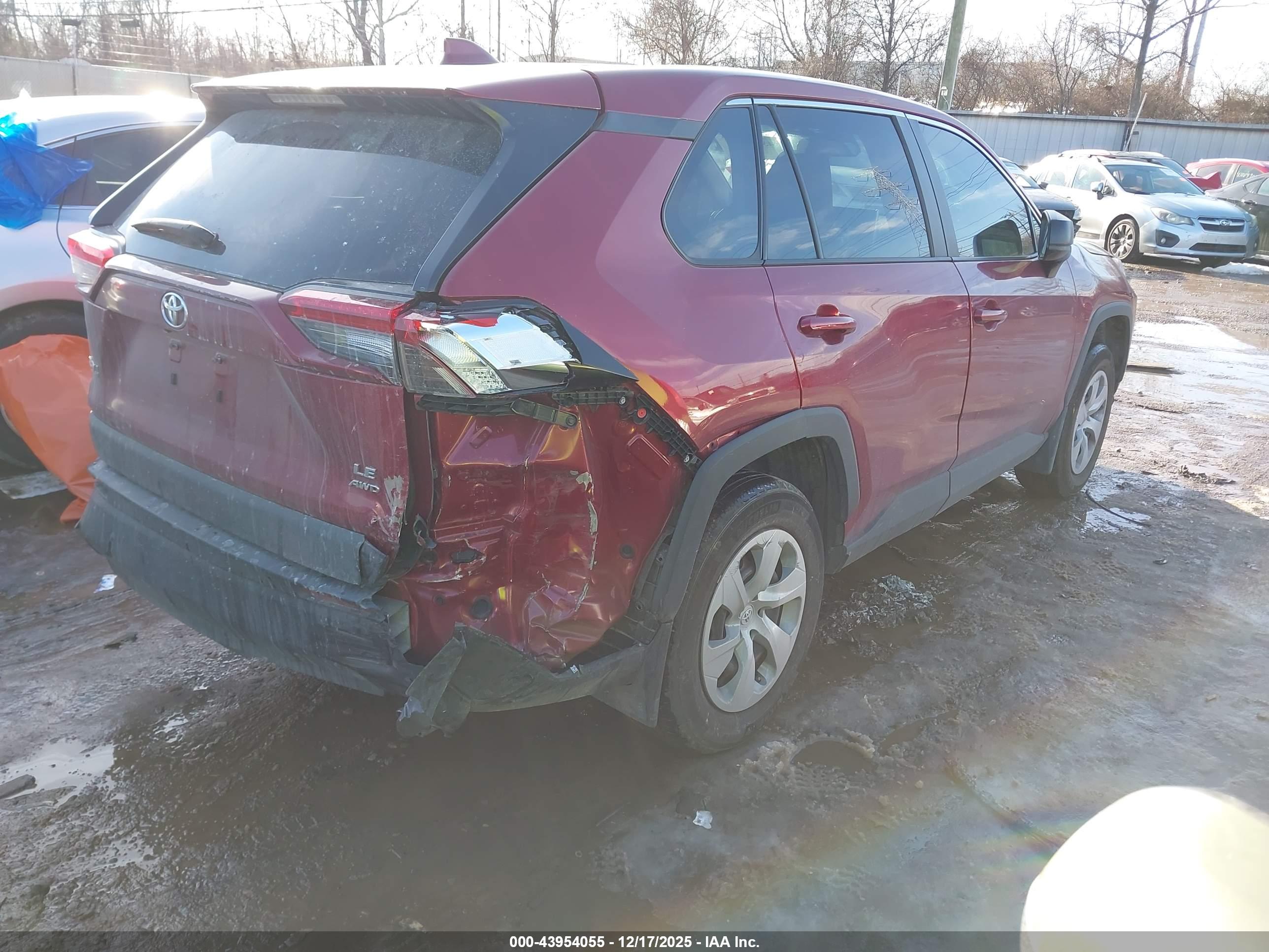 TOYOTA RAV4 image 4