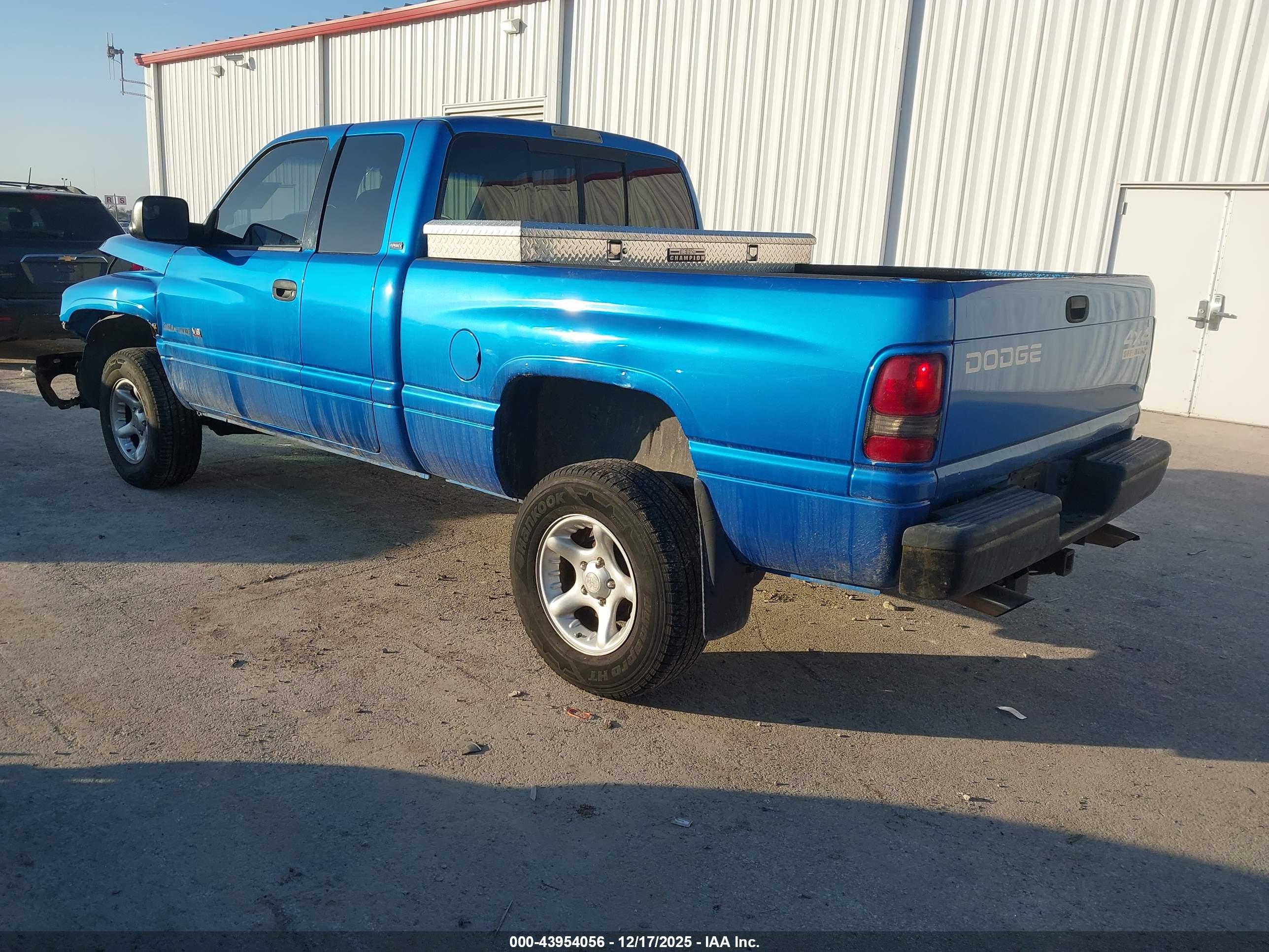 DODGE RAM image 3