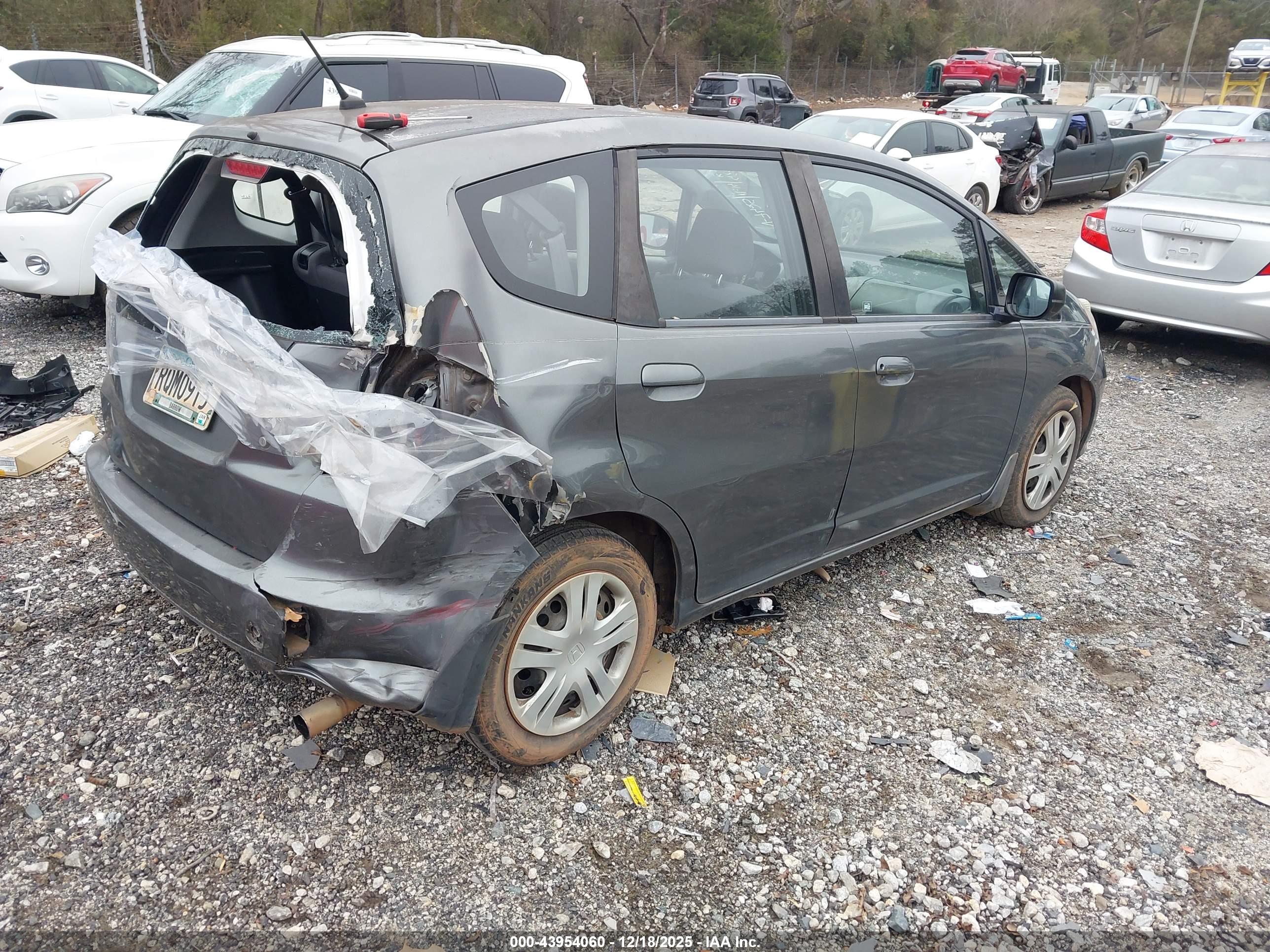 HONDA FIT image 4