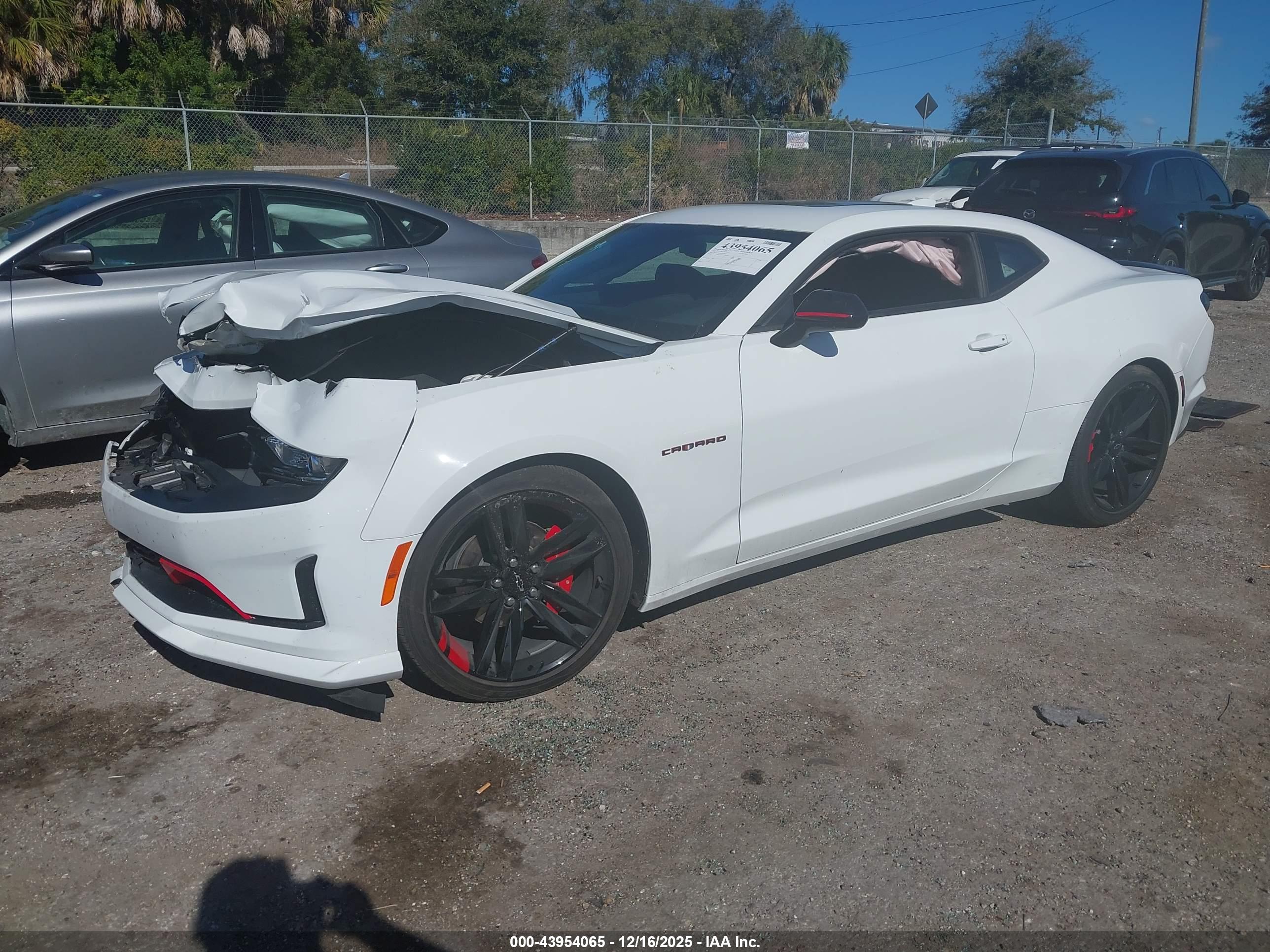 CHEVROLET CAMARO image 2