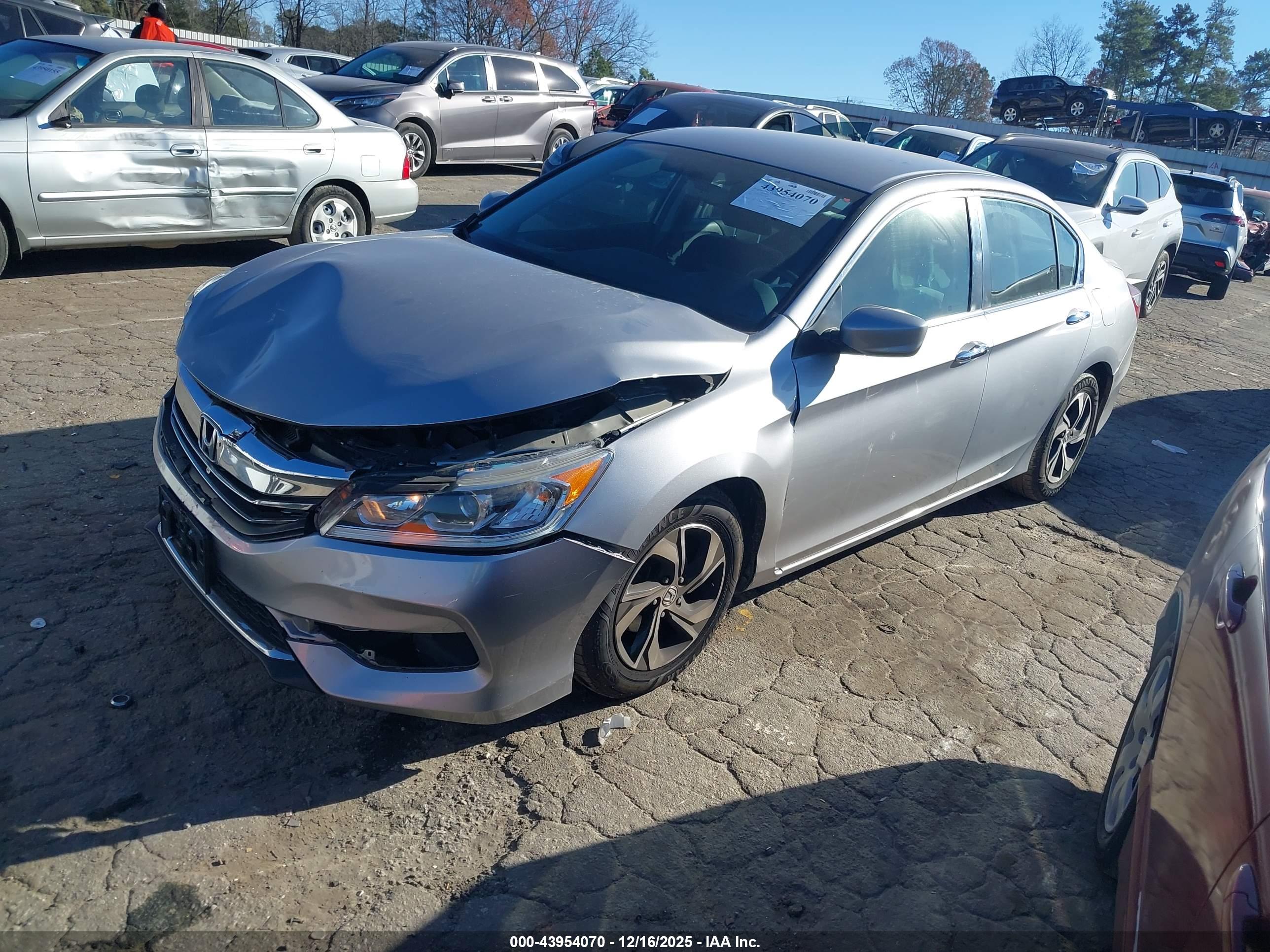 HONDA ACCORD image 2