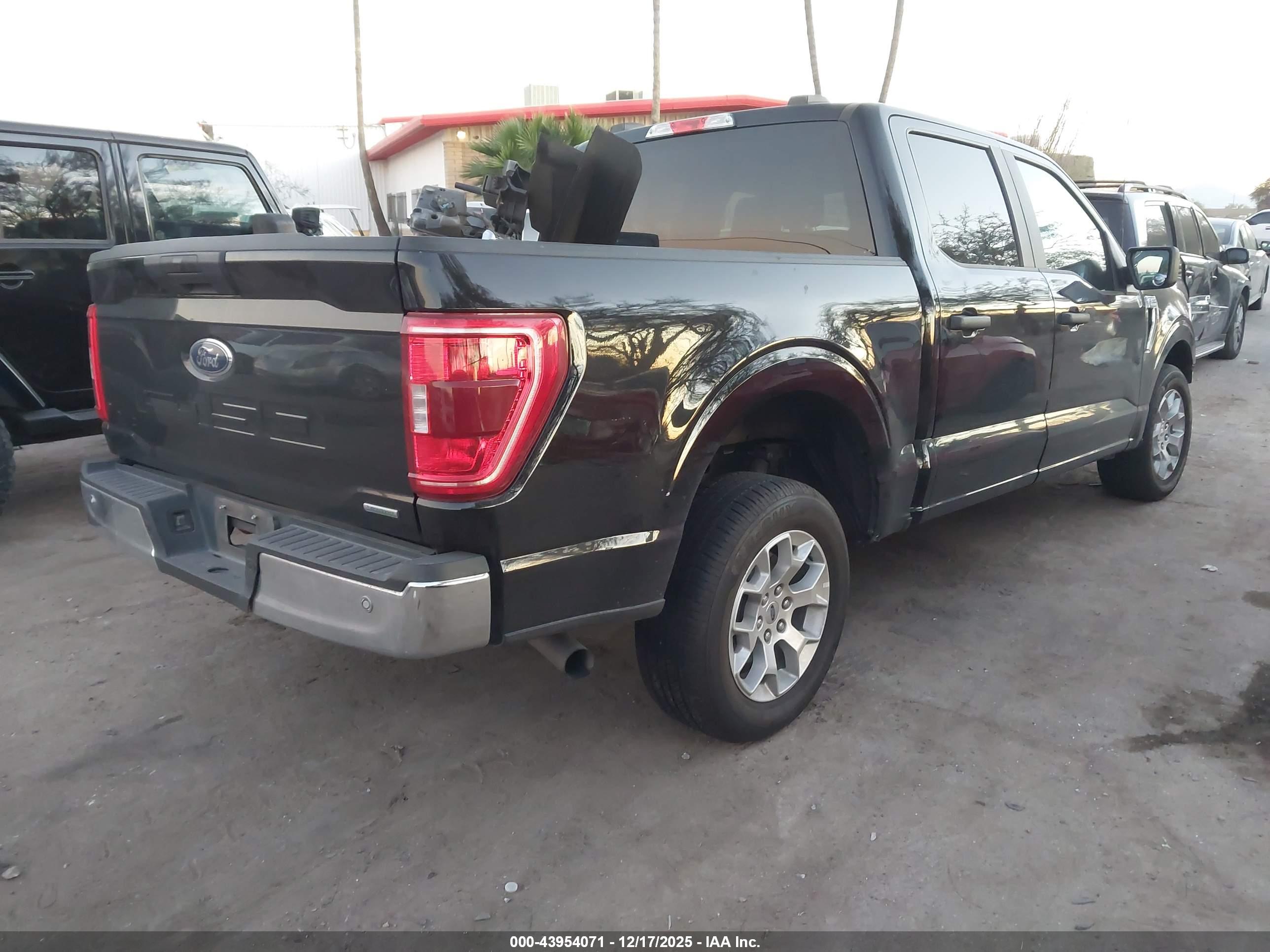 FORD F-150 image 4