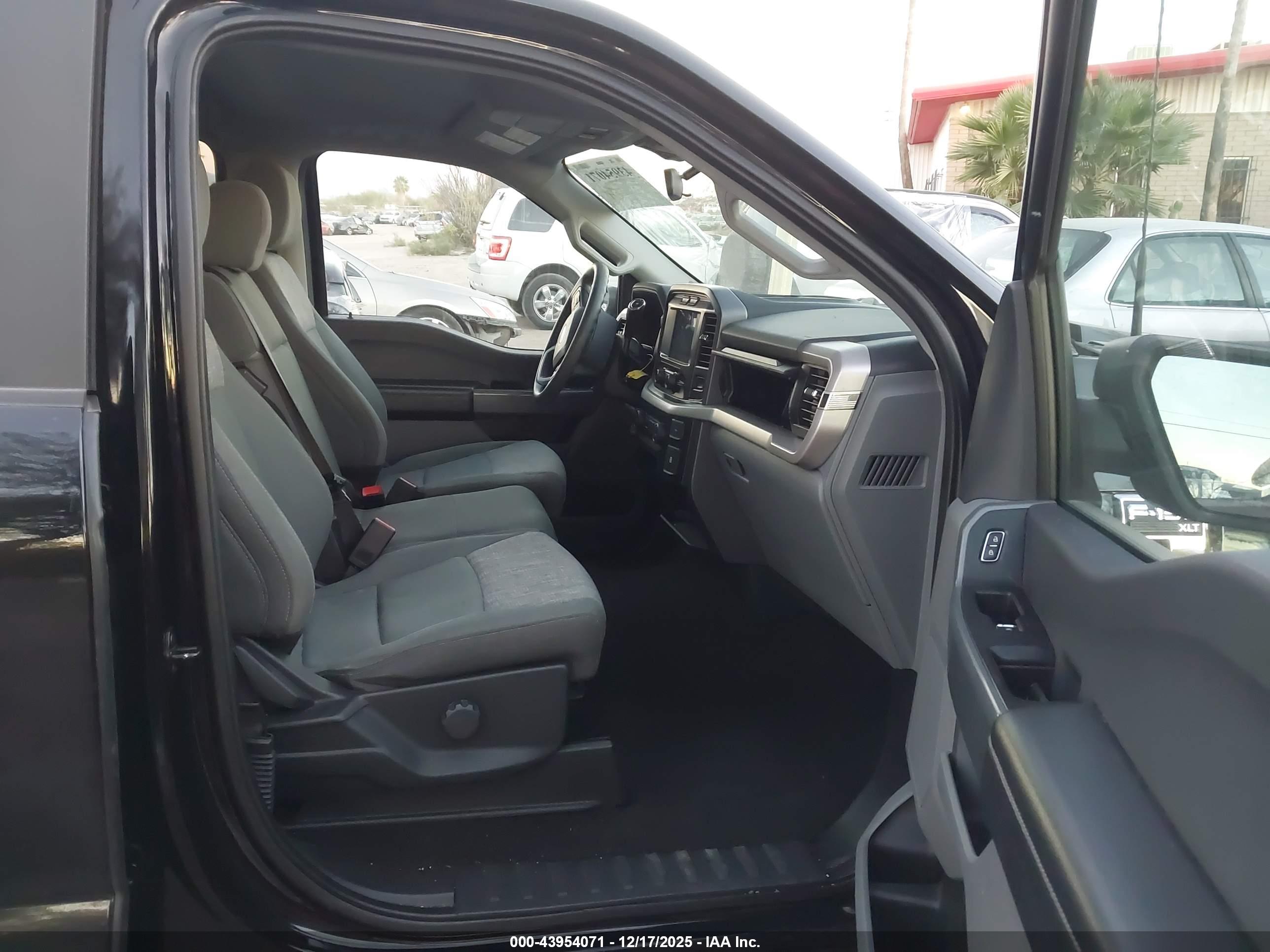 FORD F-150 image 5
