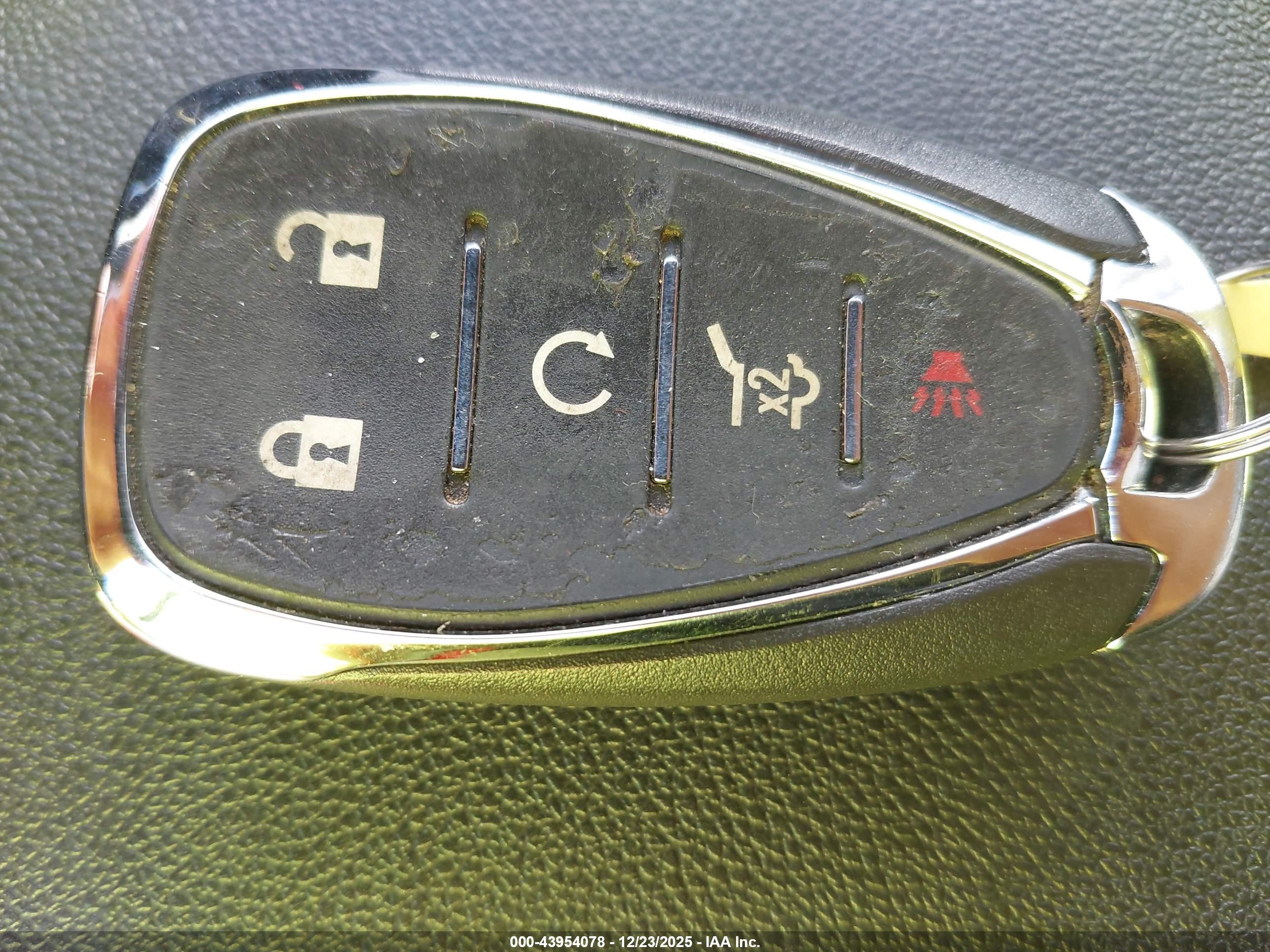 CHEVROLET EQUINOX image 11