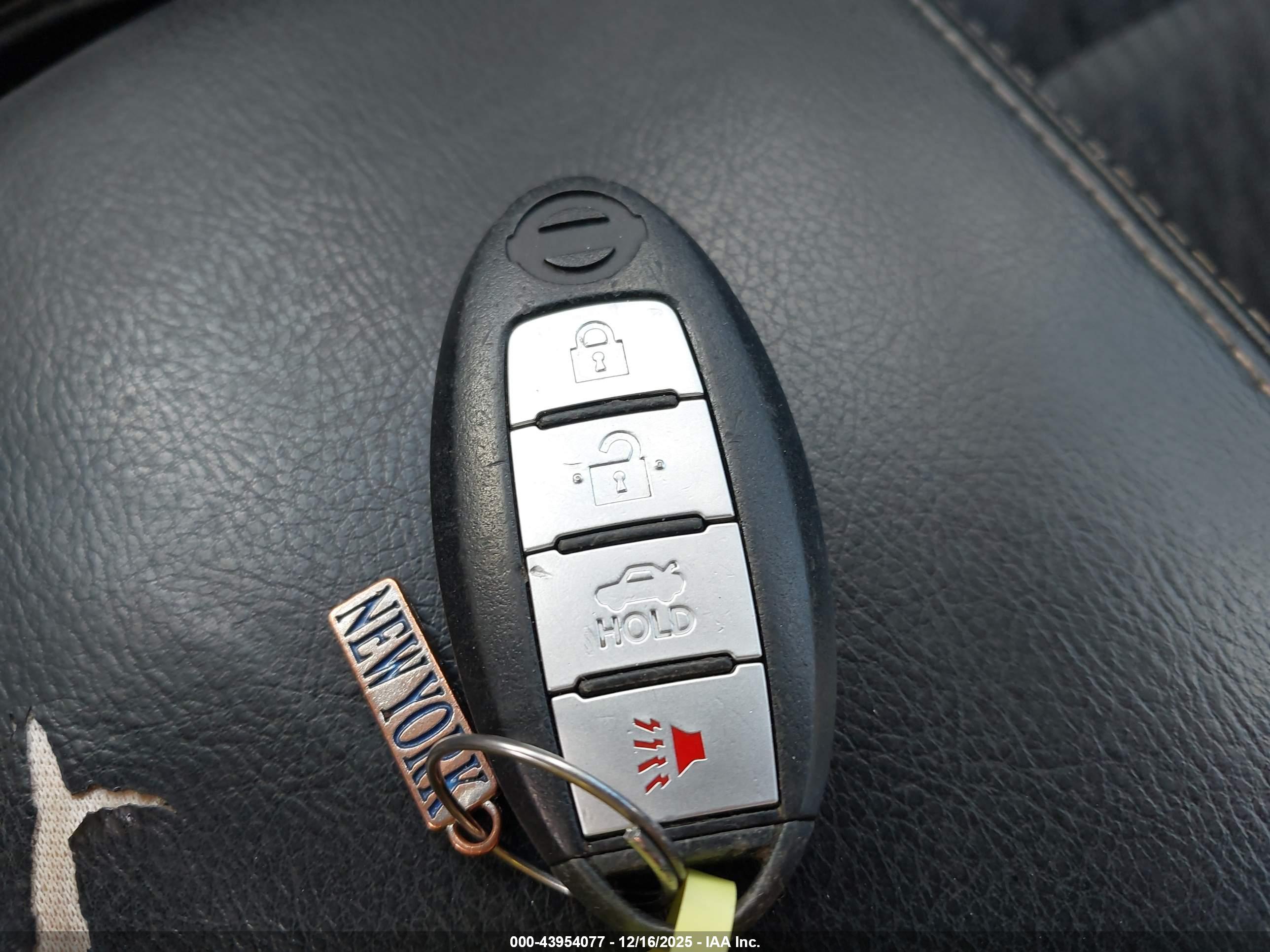 NISSAN ALTIMA image 11