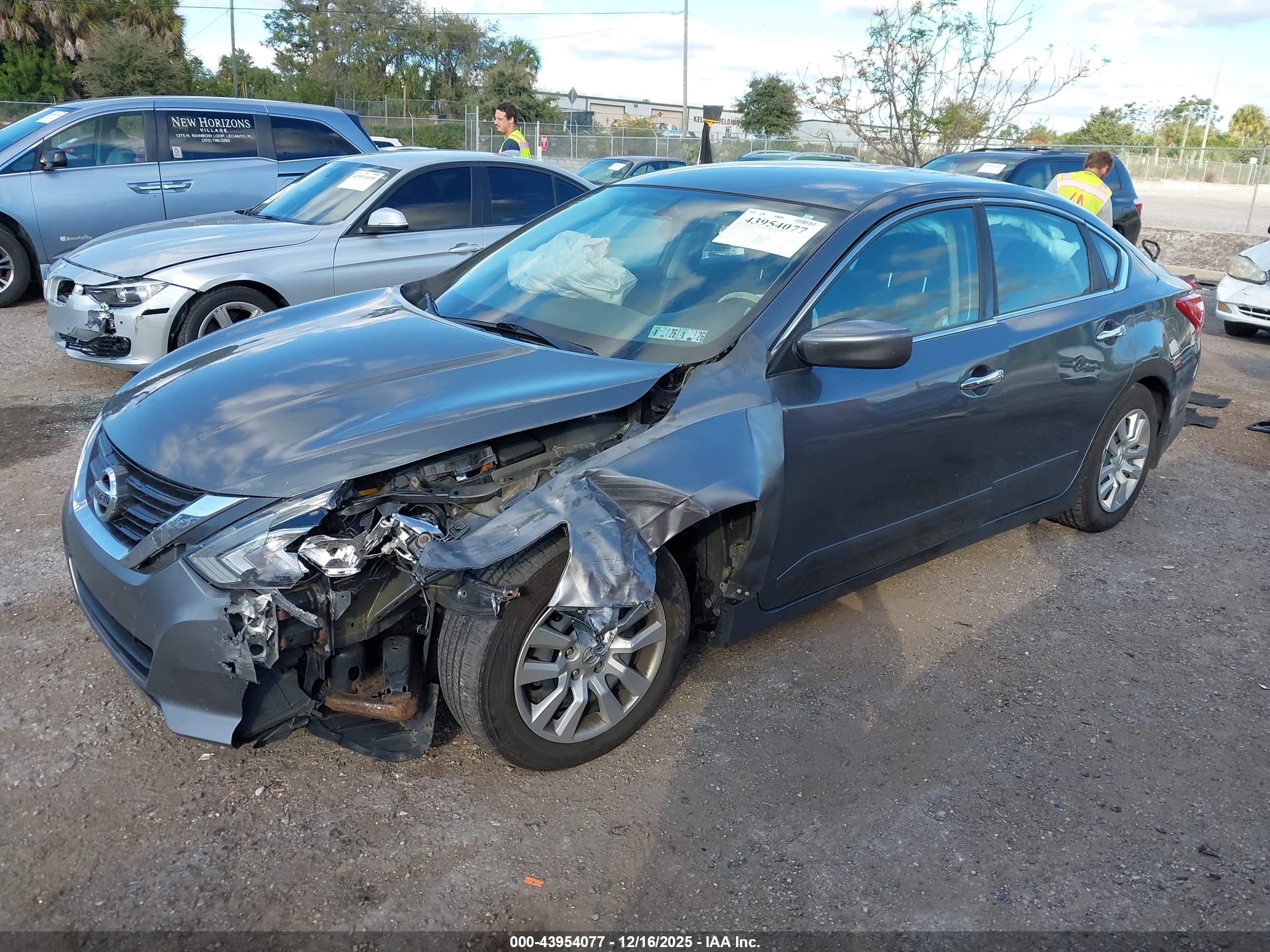 NISSAN ALTIMA image 2