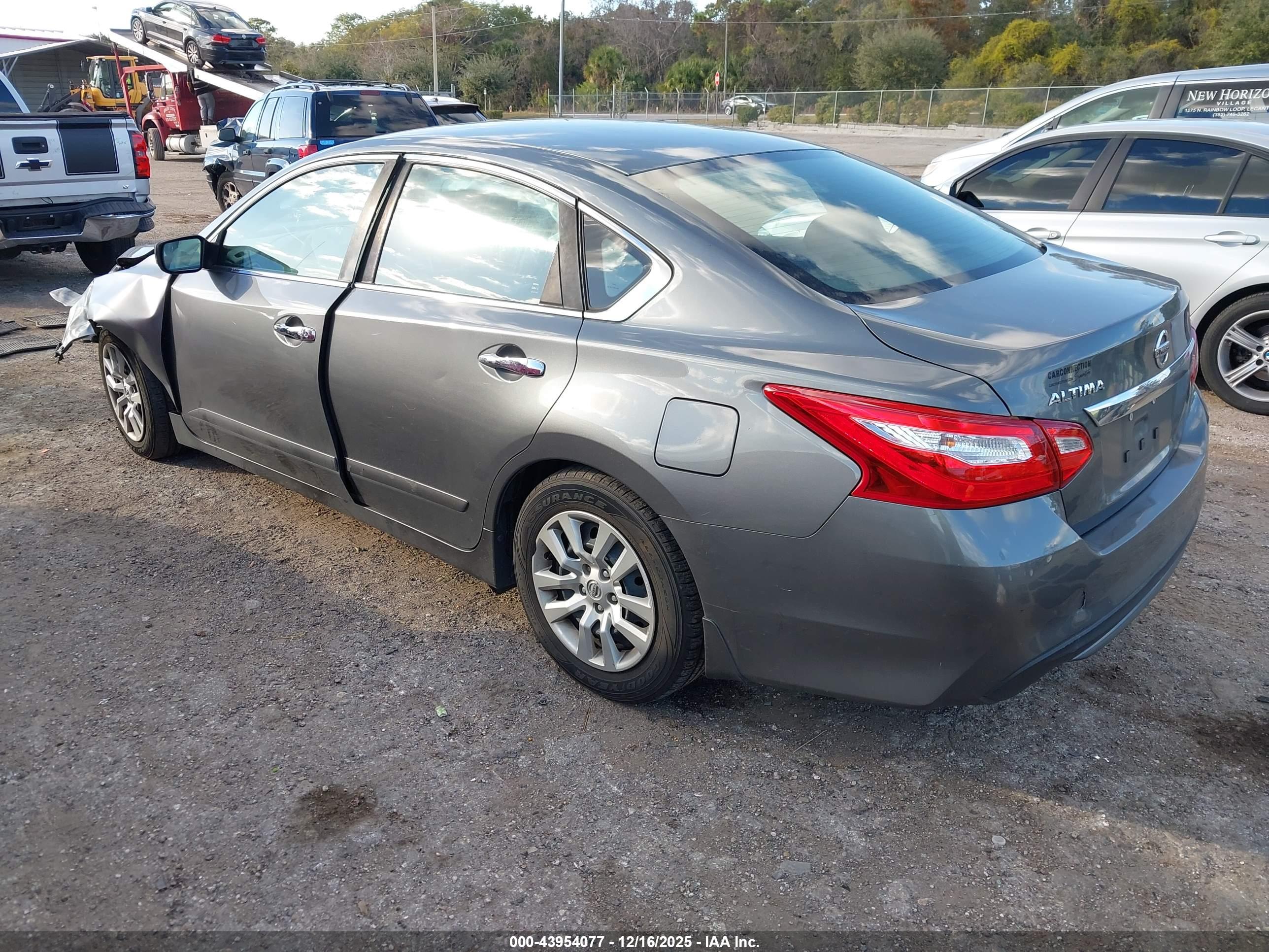 NISSAN ALTIMA image 3