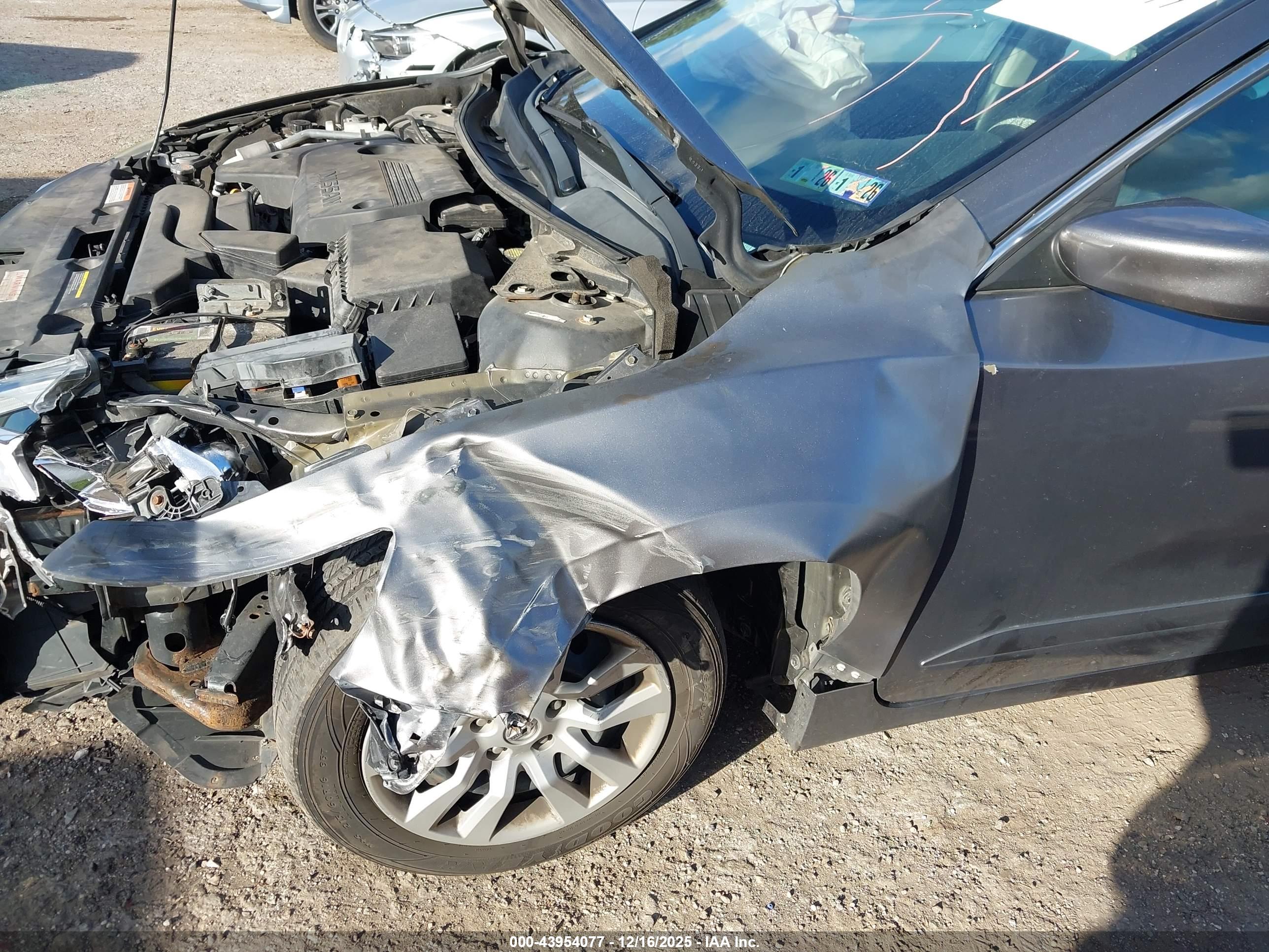 NISSAN ALTIMA image 6