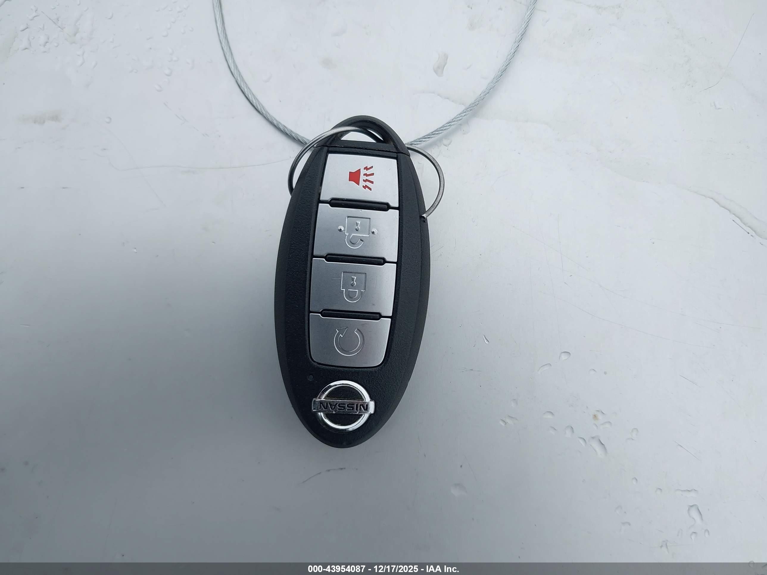 NISSAN KICKS image 11