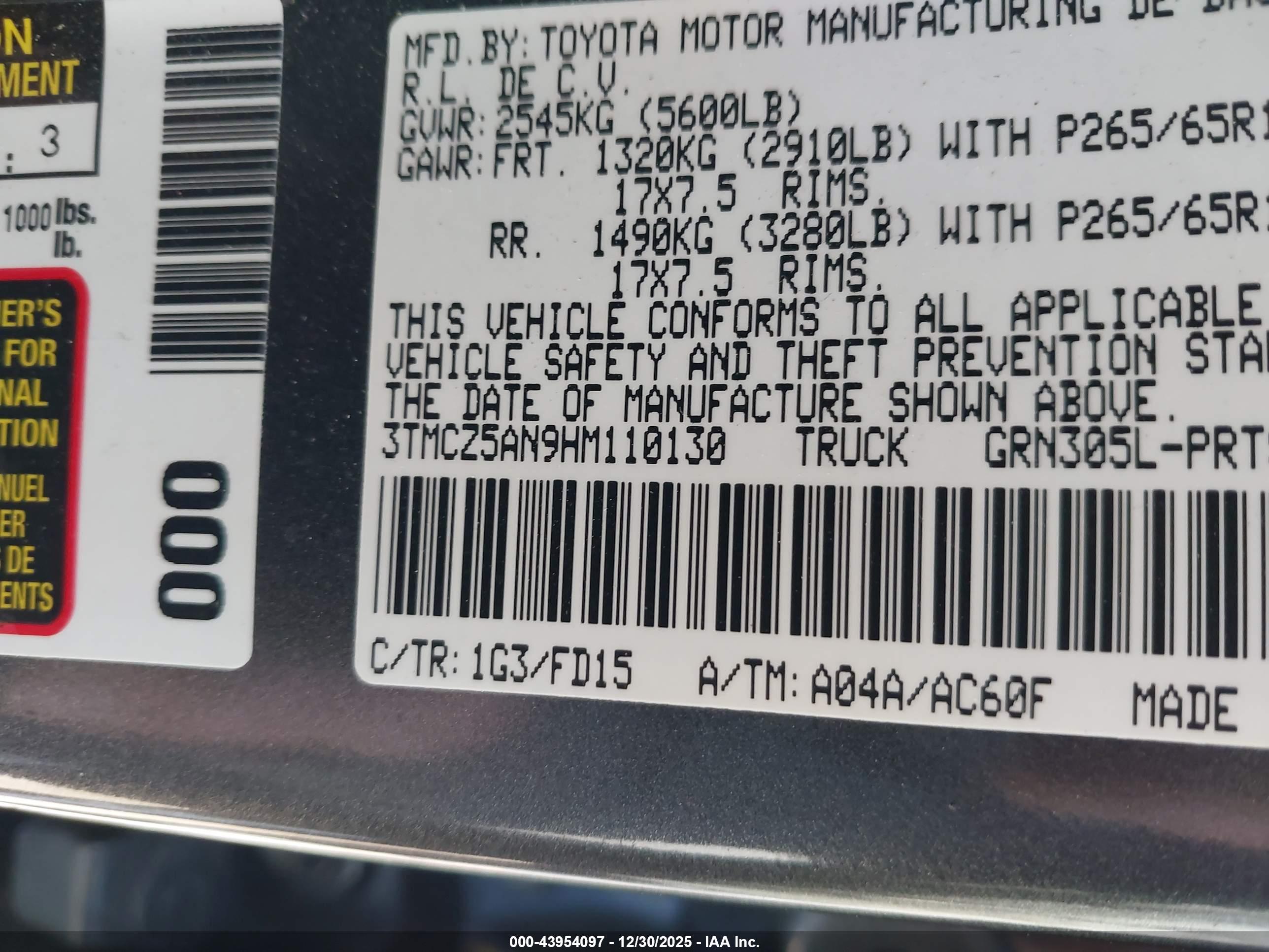 TOYOTA TACOMA image 9