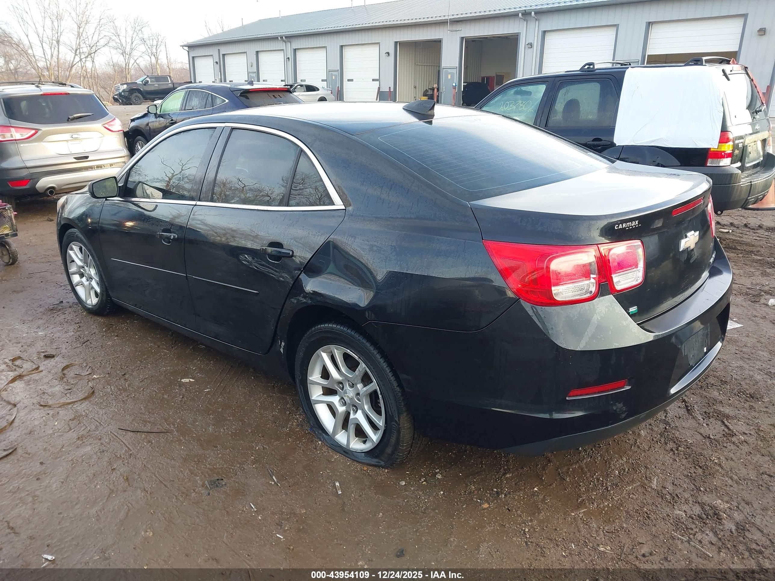 CHEVROLET MALIBU image 3