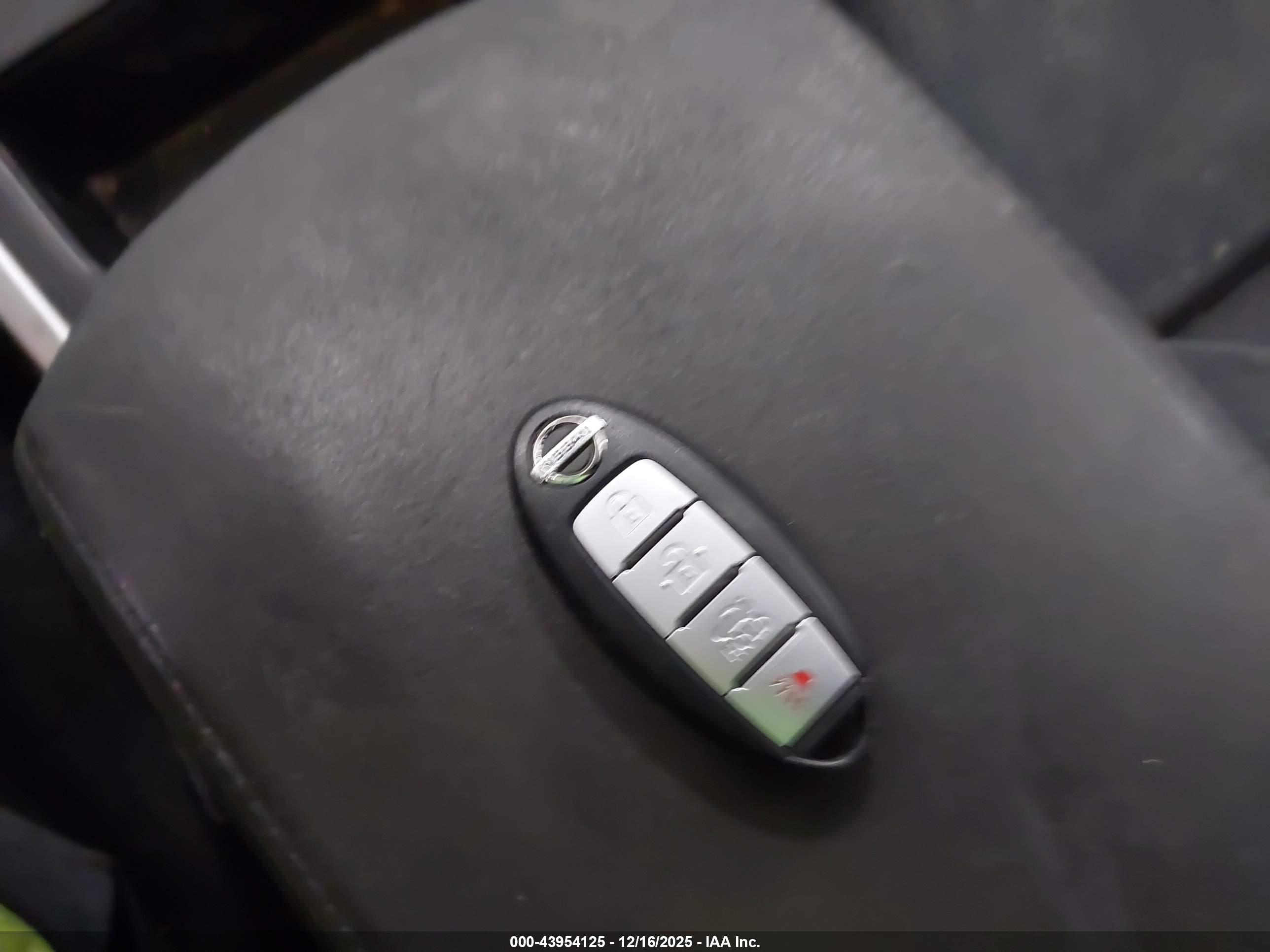 NISSAN ALTIMA image 11
