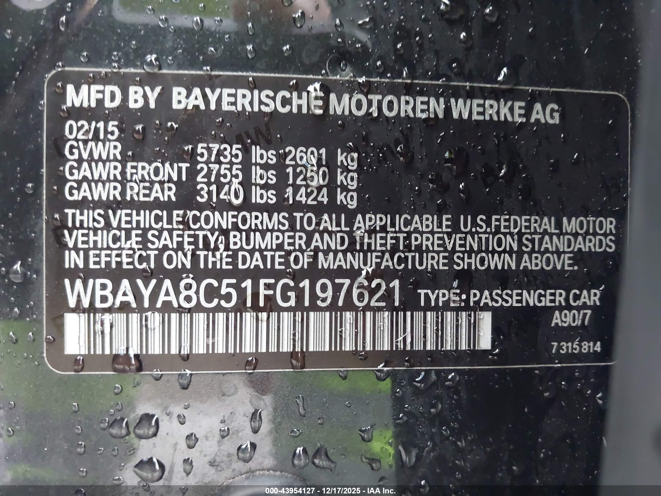 BMW 750I image 9