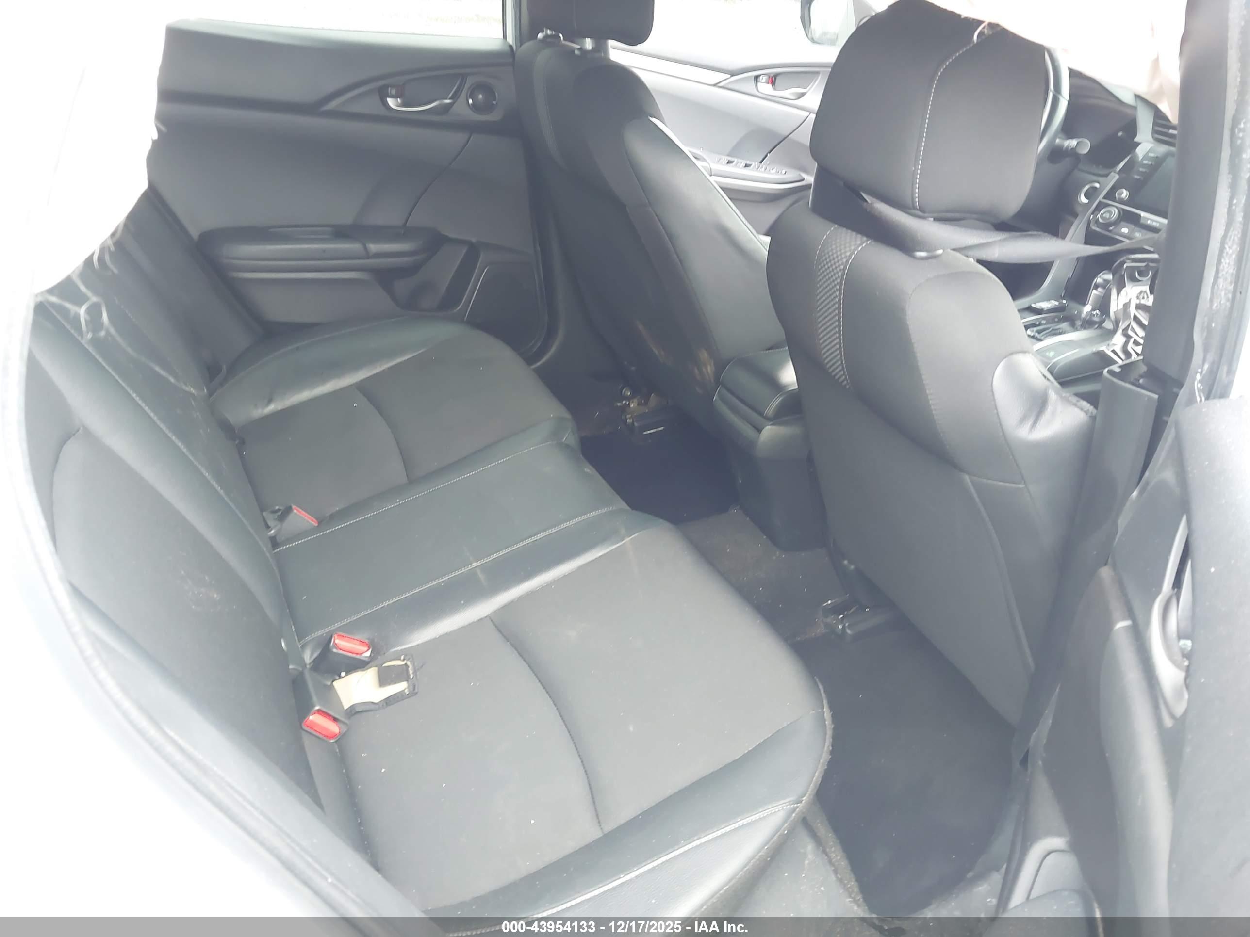 HONDA CIVIC image 8