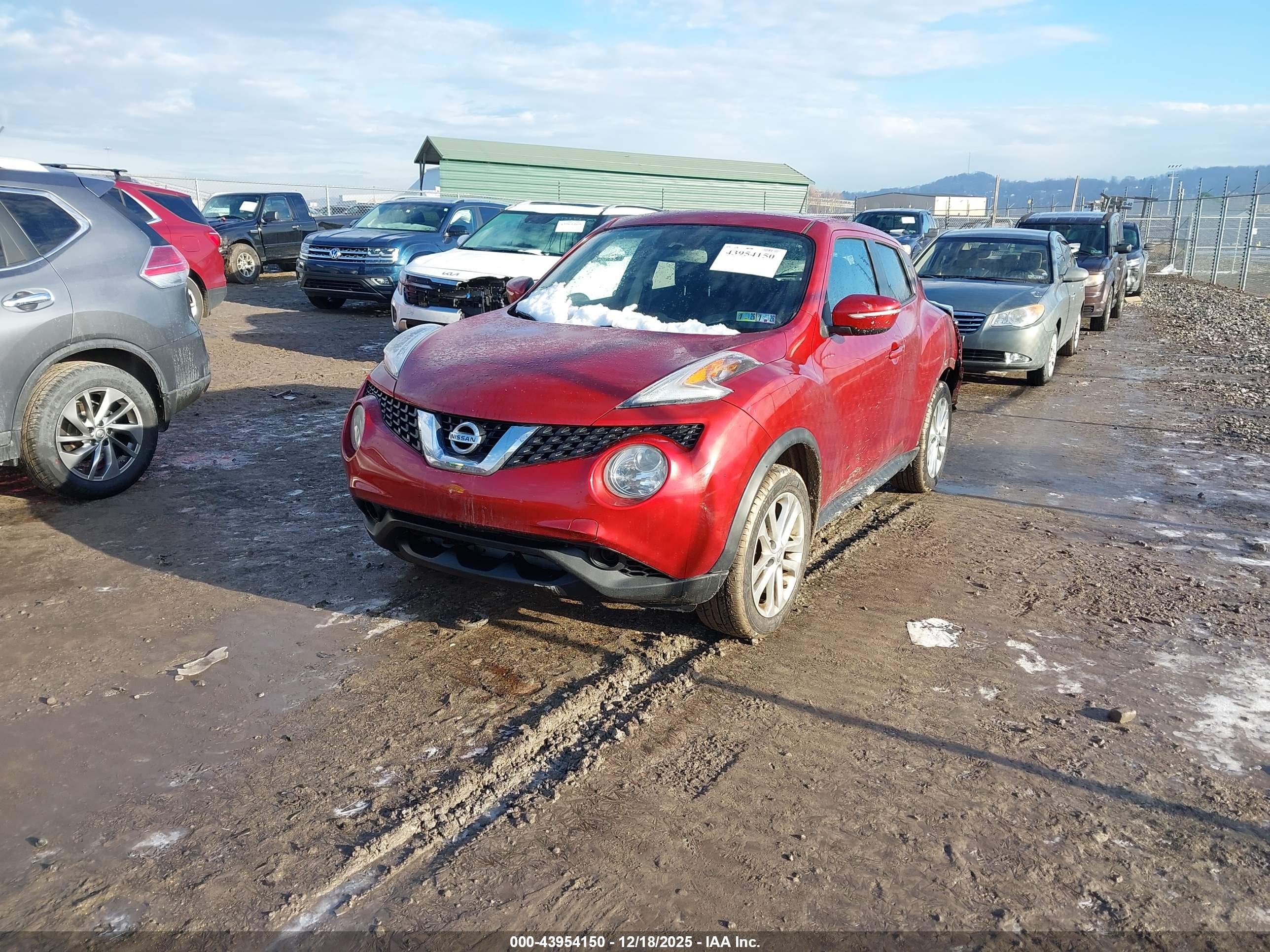 NISSAN JUKE image 2