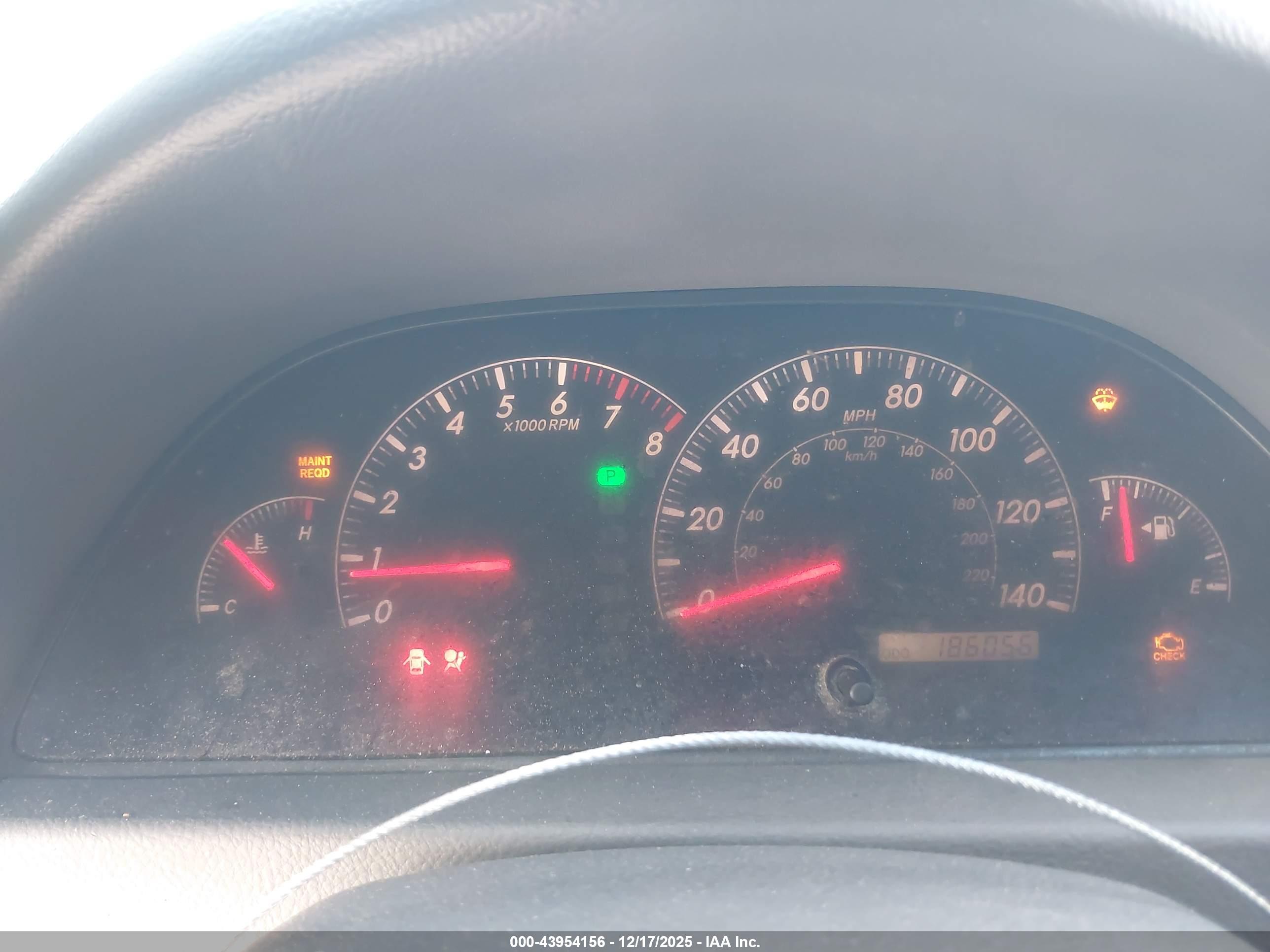 TOYOTA CAMRY image 7