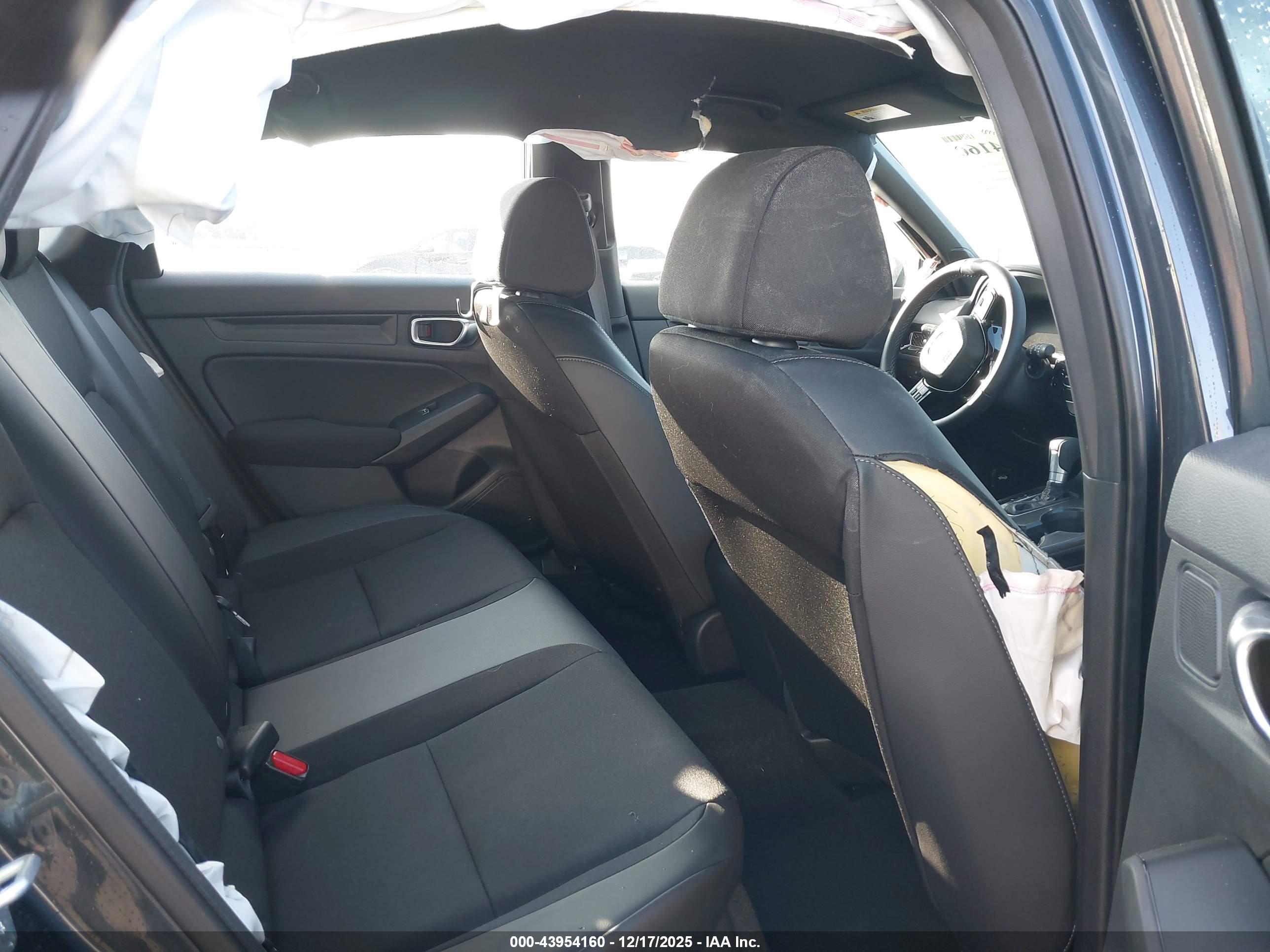 HONDA CIVIC image 8