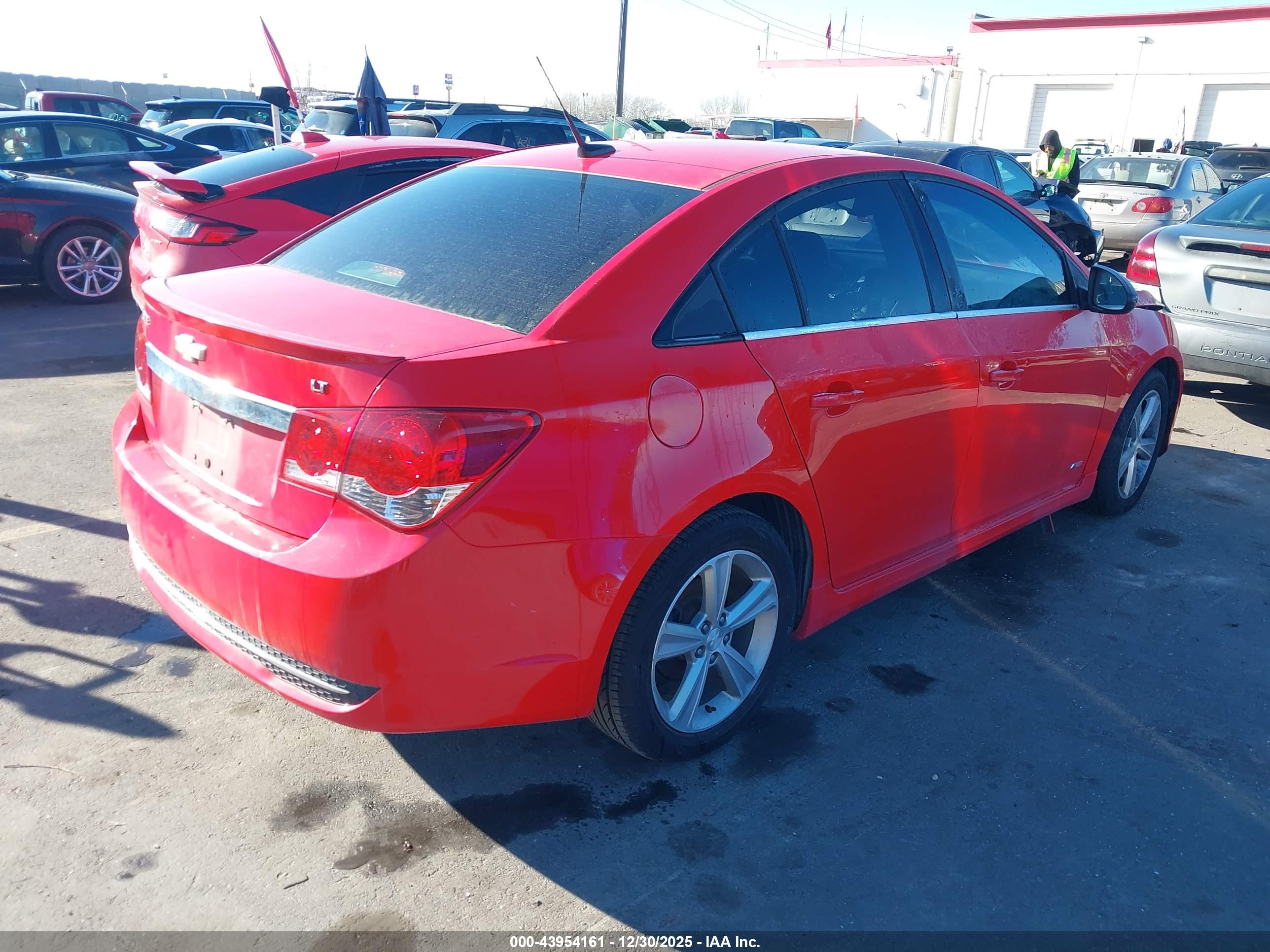 CHEVROLET CRUZE image 4