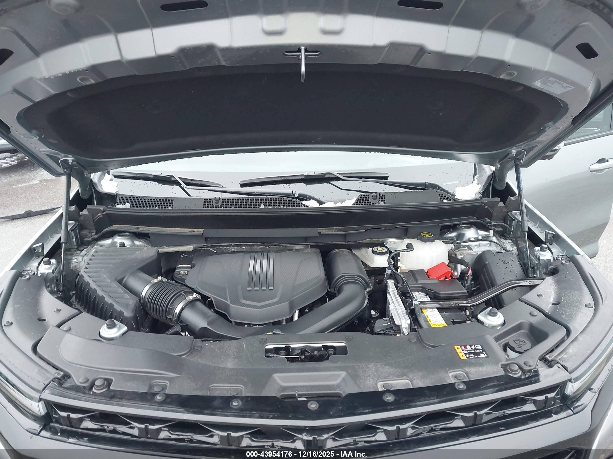 CHEVROLET TRAVERSE image 10