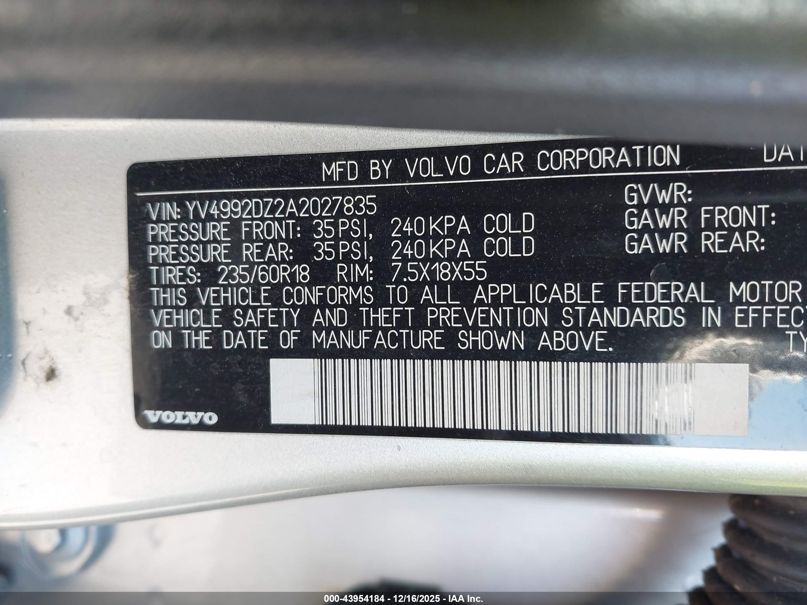 VOLVO XC60 image 9