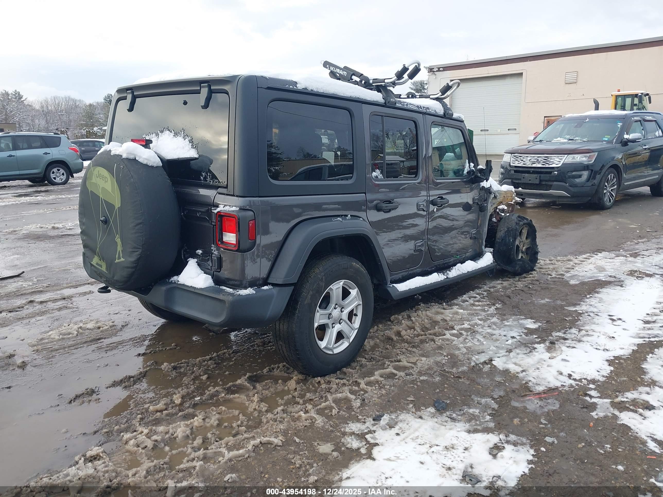 JEEP WRANGLER image 4