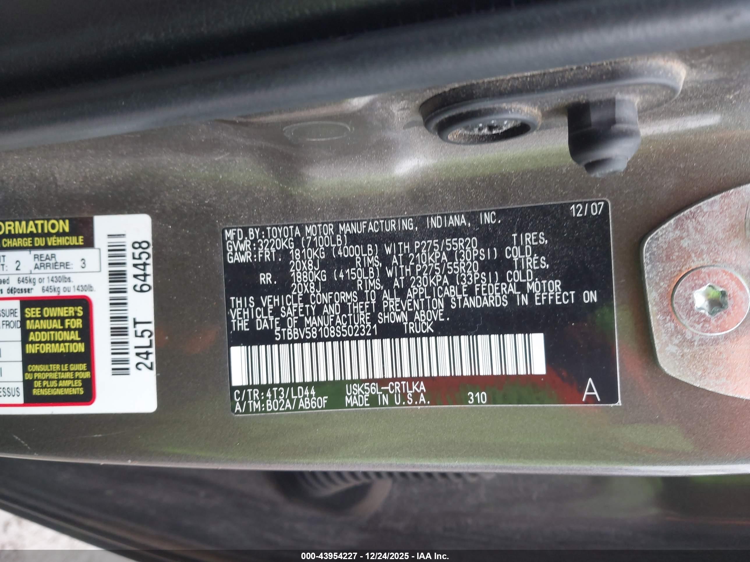TOYOTA TUNDRA image 9