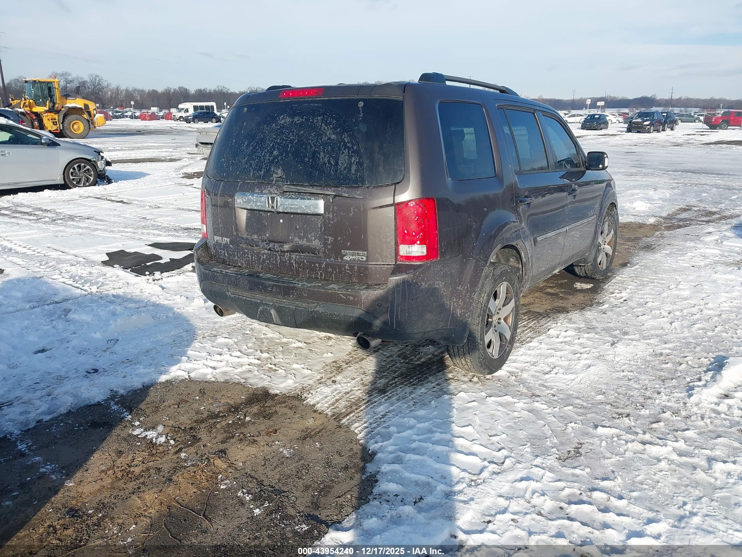 HONDA PILOT image 4