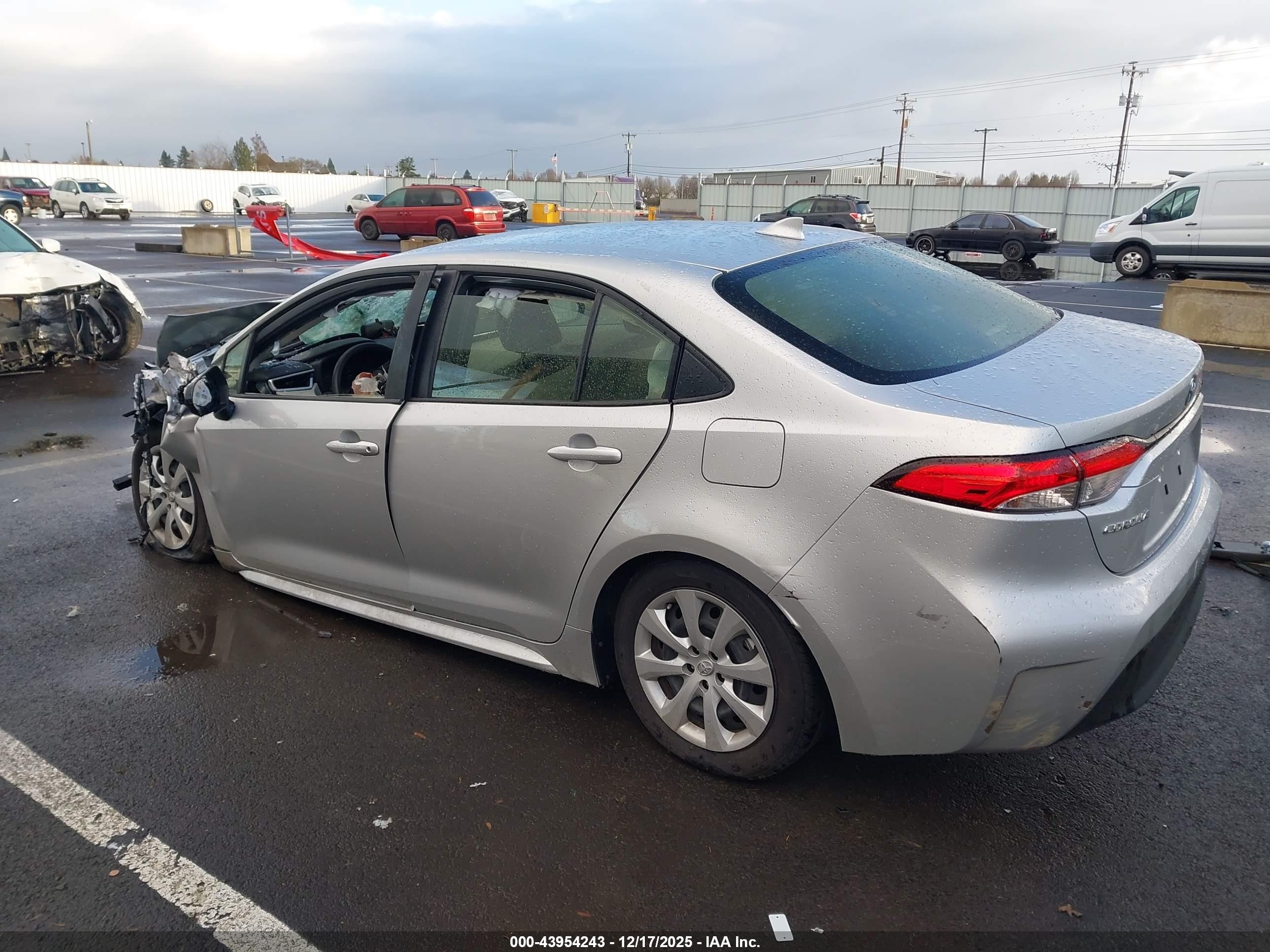 TOYOTA COROLLA image 3