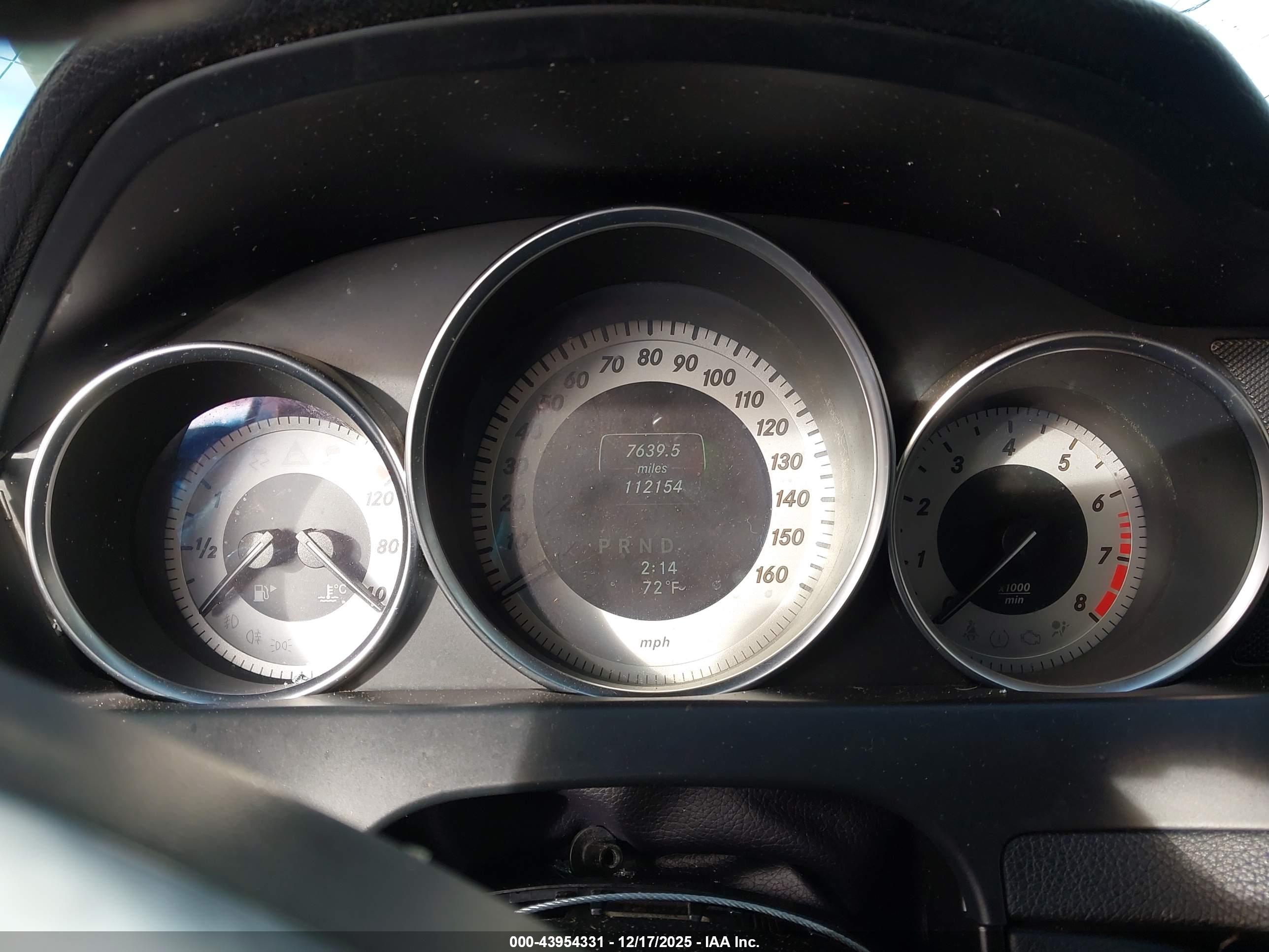 MERCEDES-BENZ C-CLASS image 7