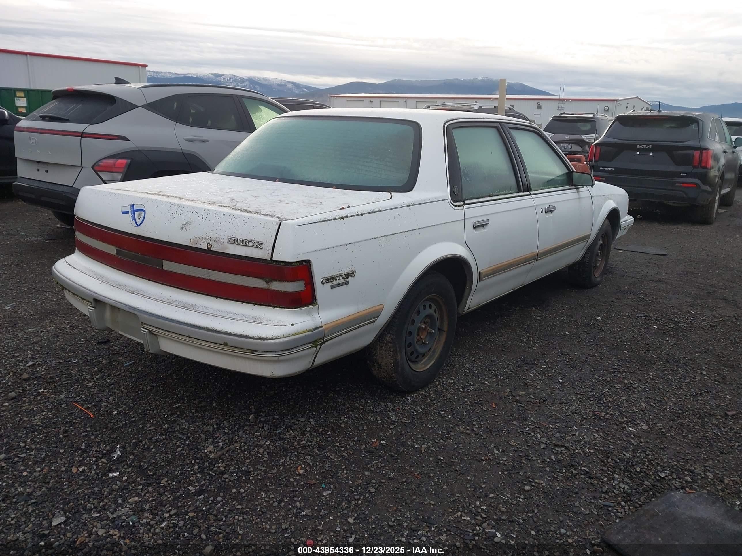 BUICK CENTURY image 4