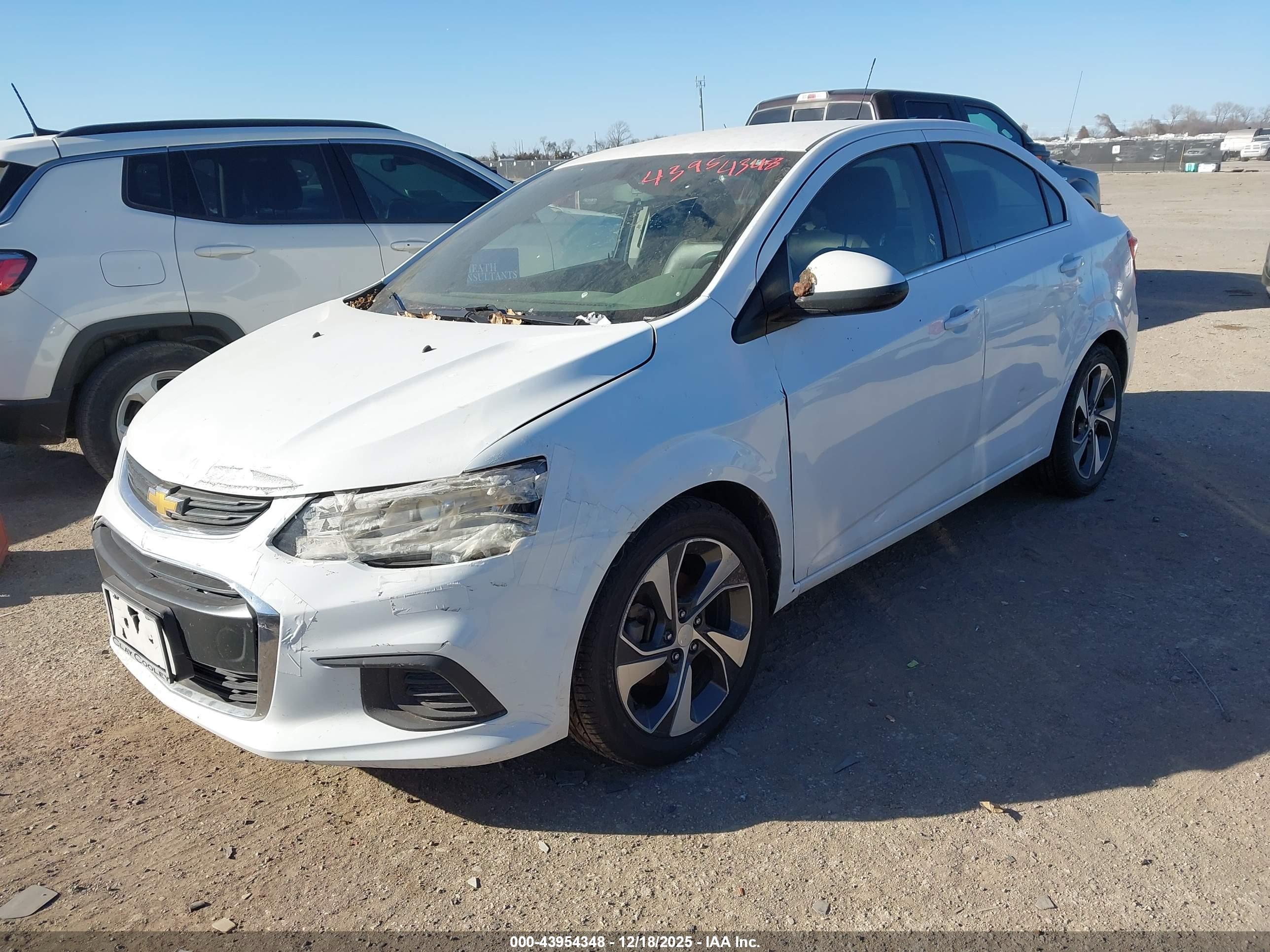 CHEVROLET SONIC image 2