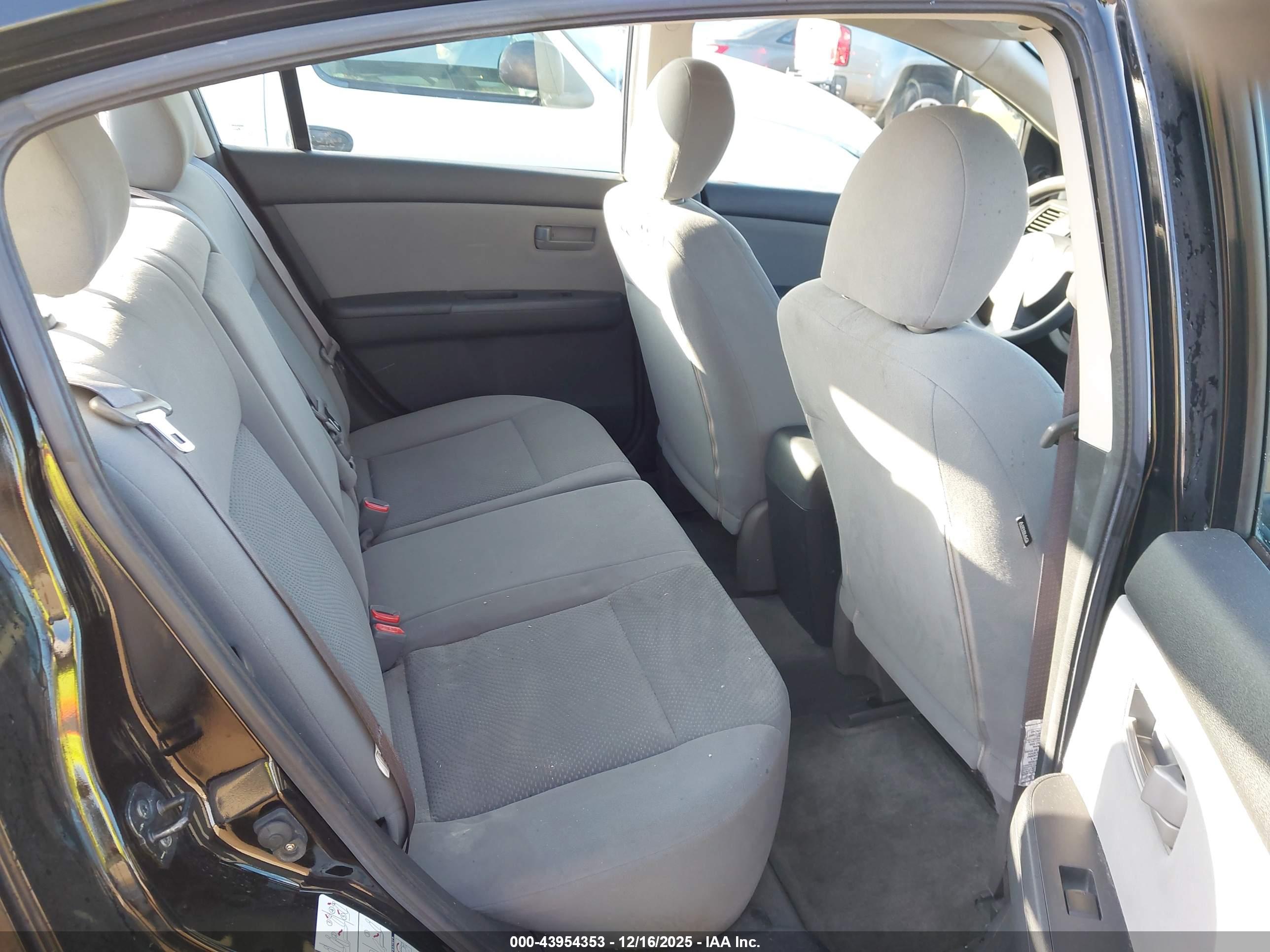 NISSAN SENTRA image 8