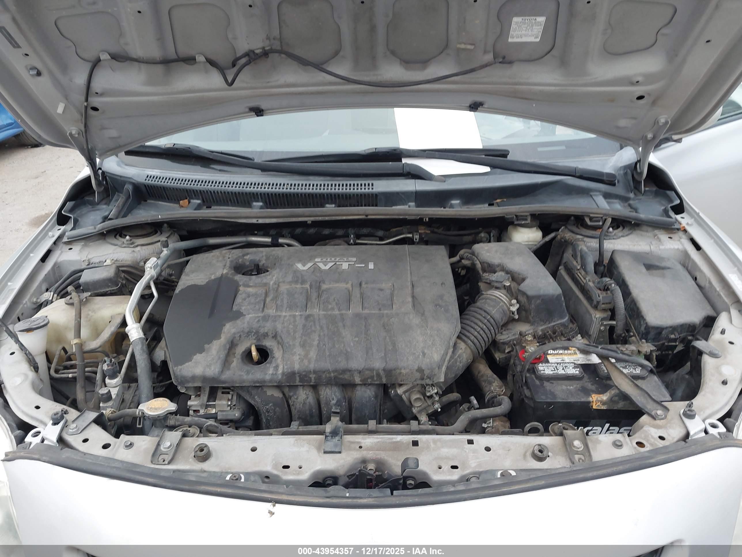 TOYOTA COROLLA image 10