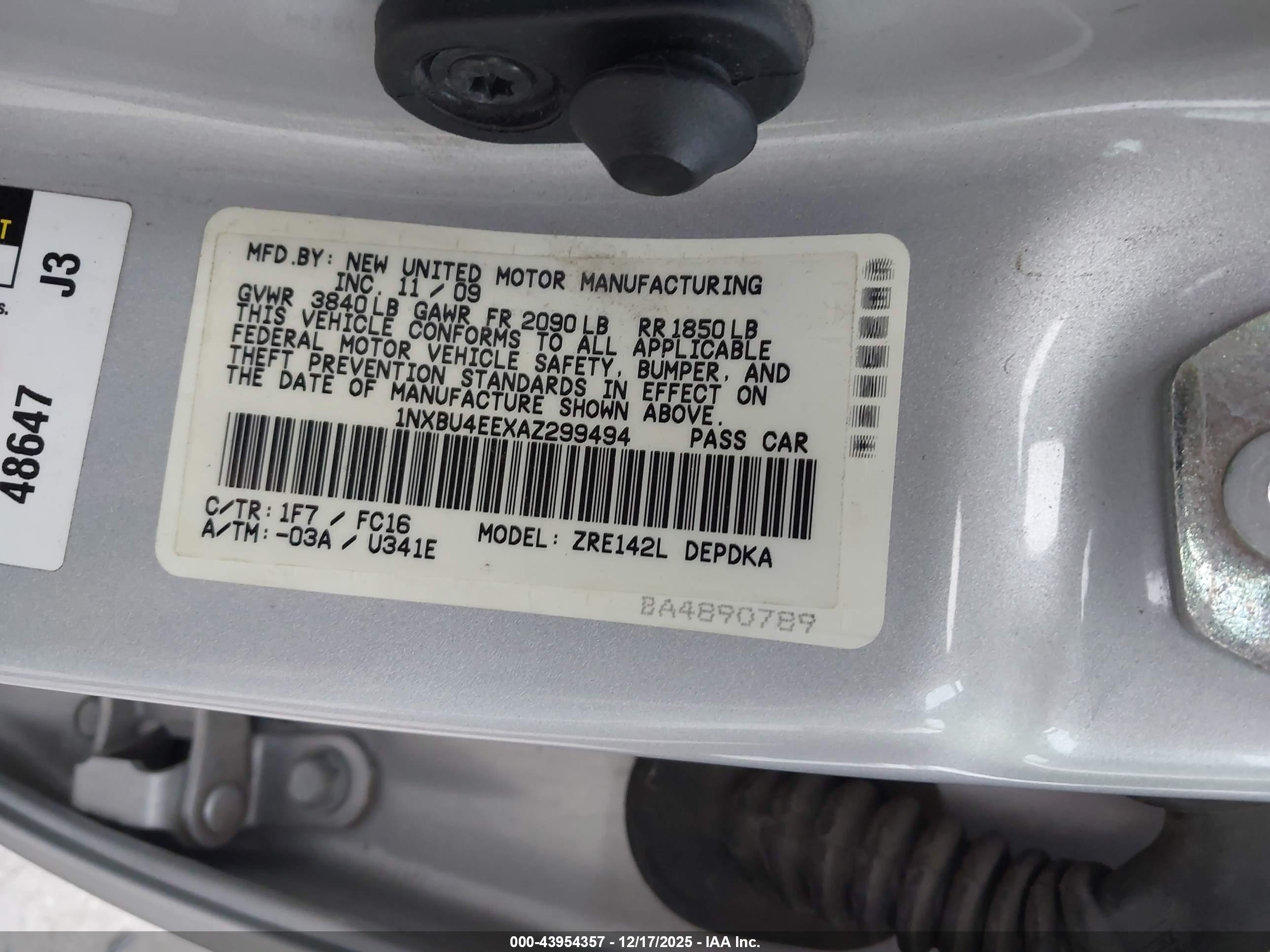 TOYOTA COROLLA image 9