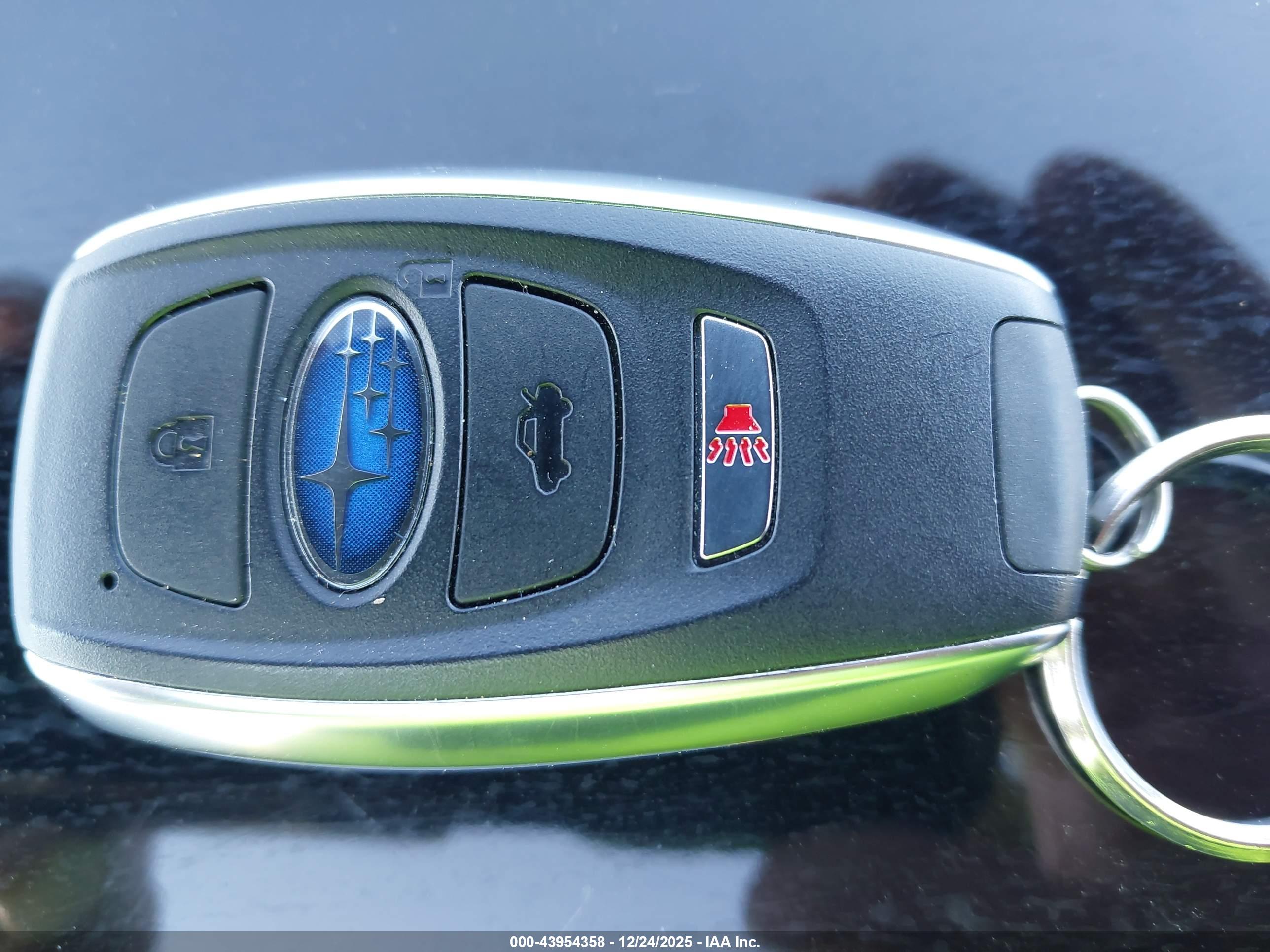 SUBARU FORESTER image 11