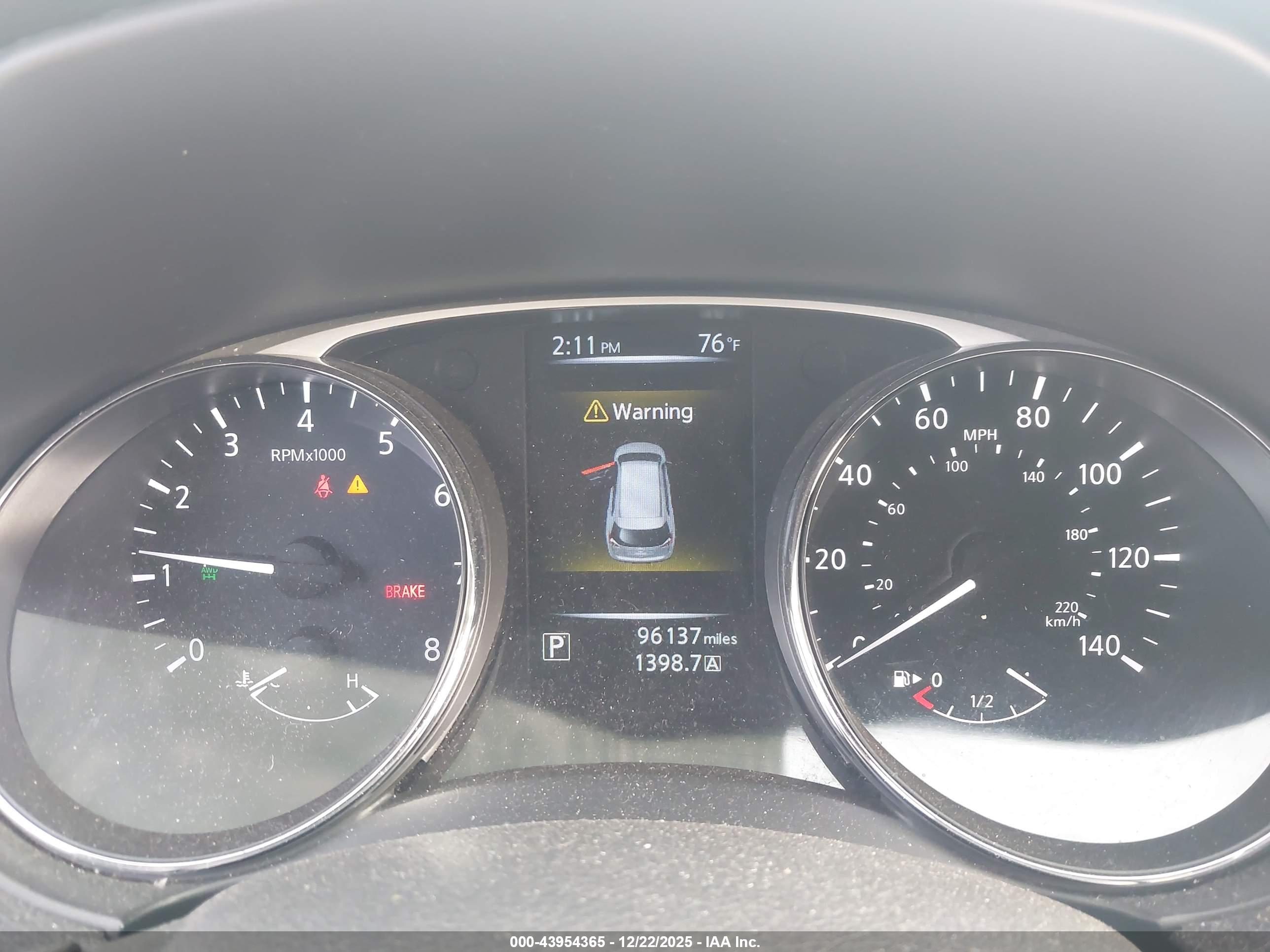 NISSAN ROGUE image 7