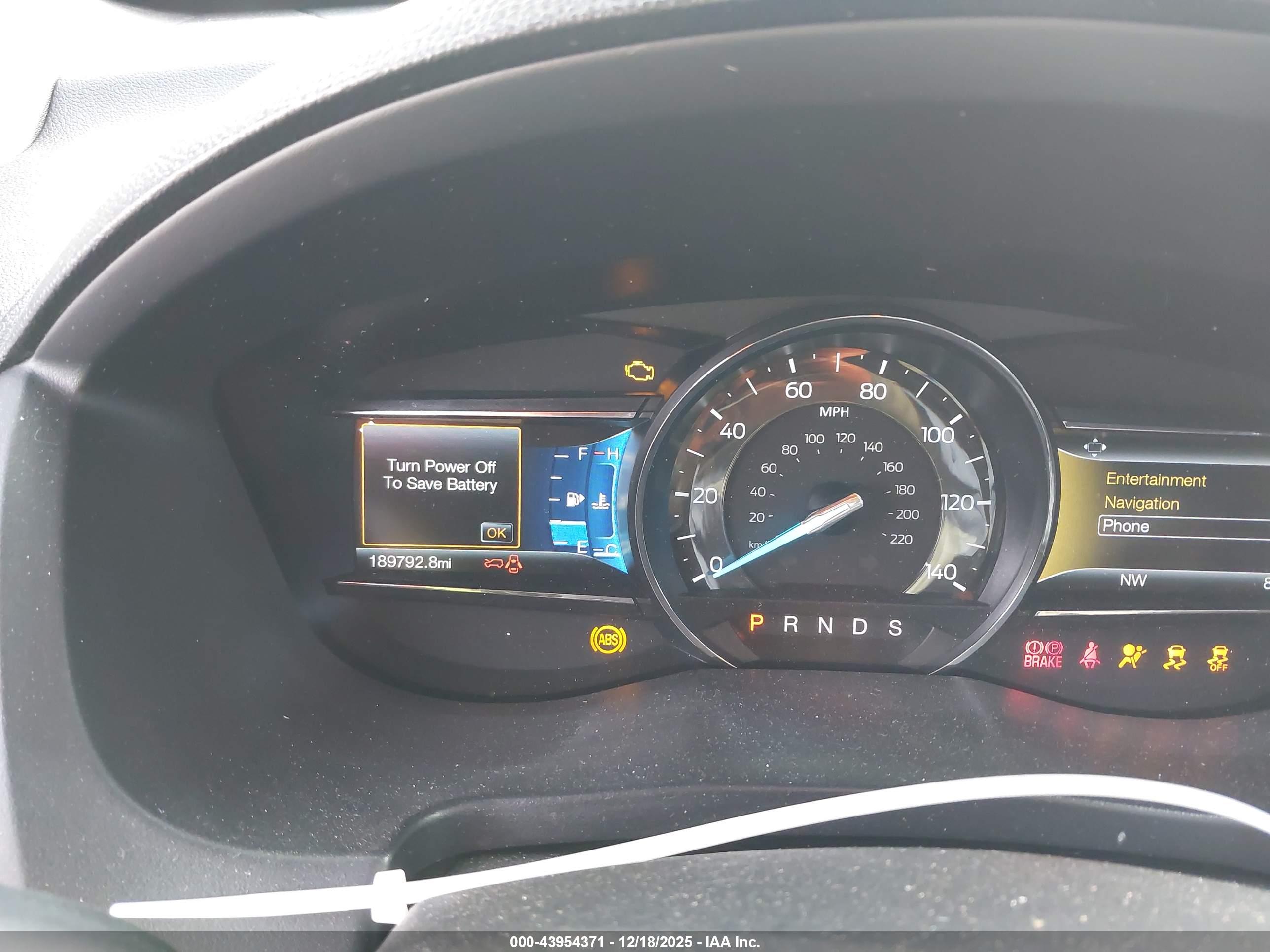 FORD EXPLORER image 7