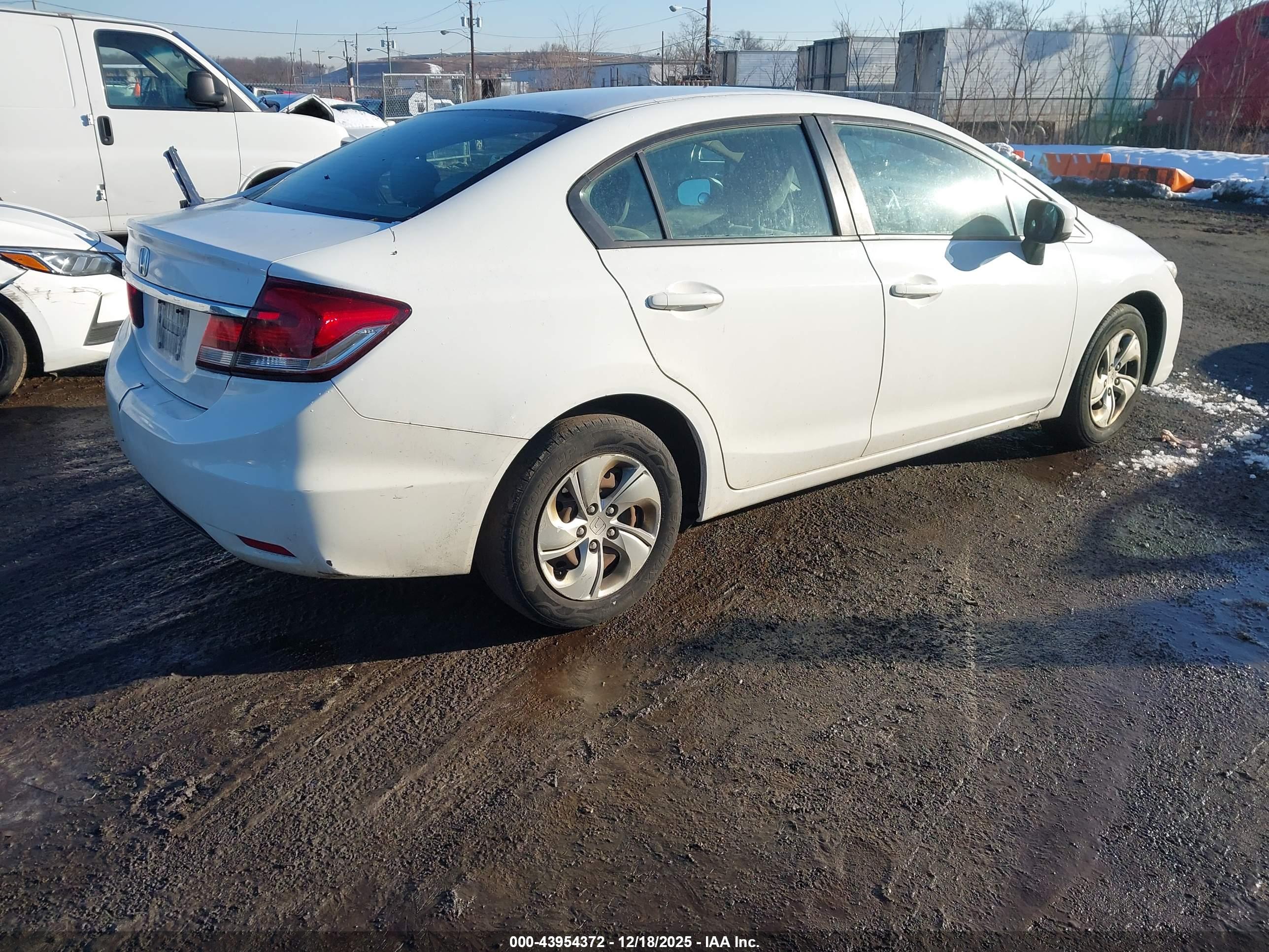 HONDA CIVIC image 4