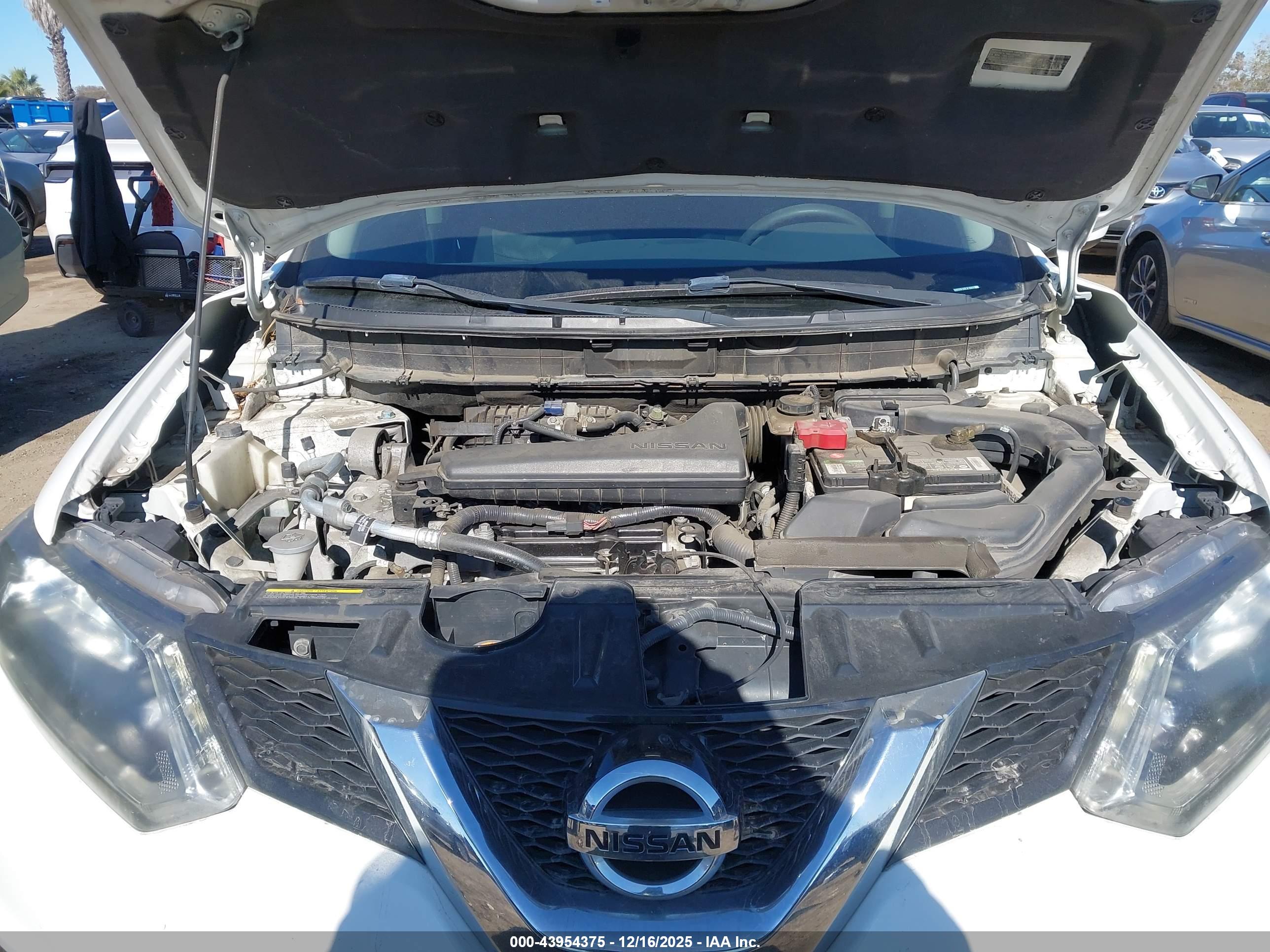 NISSAN ROGUE image 10