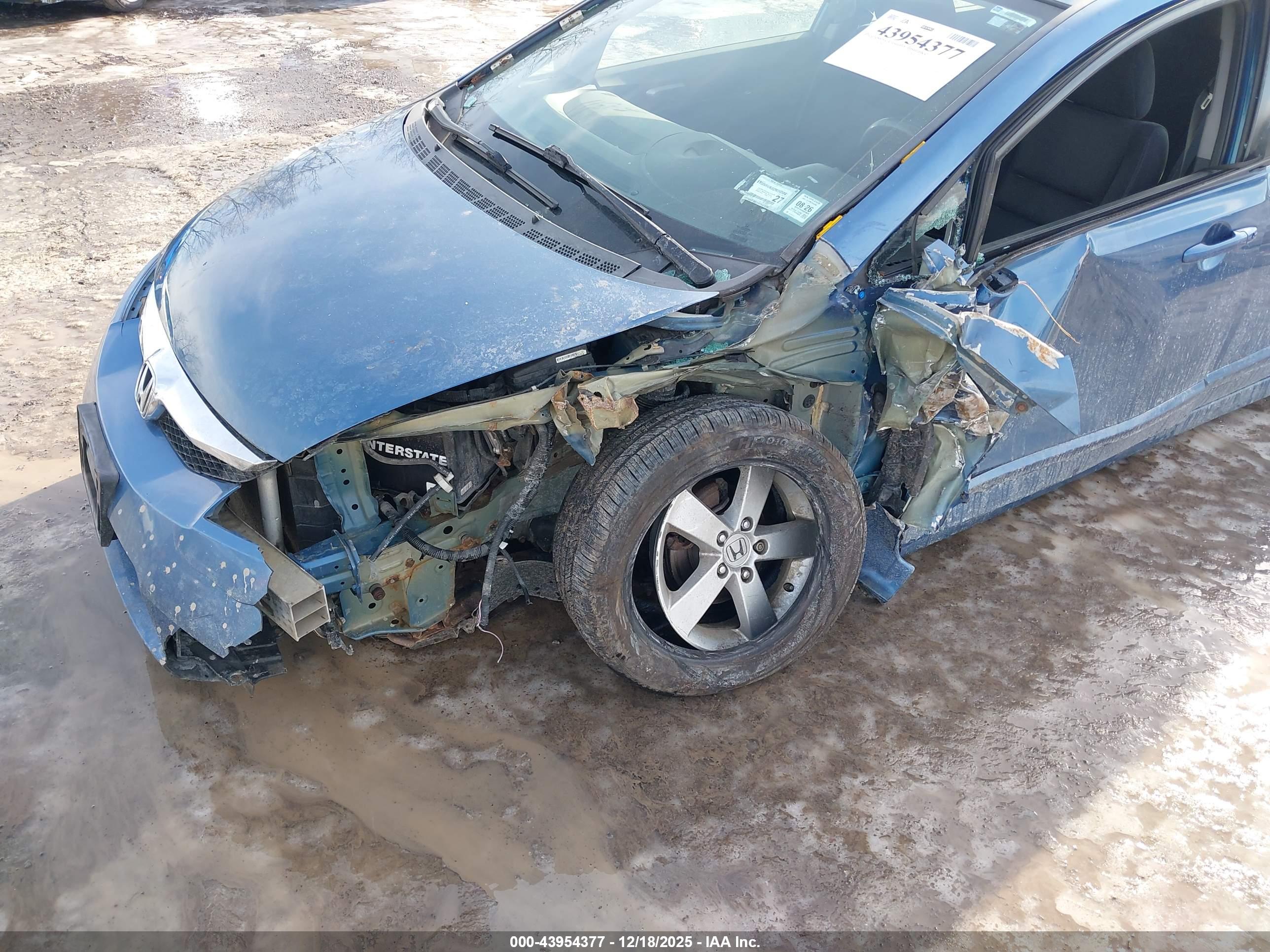 HONDA CIVIC image 6