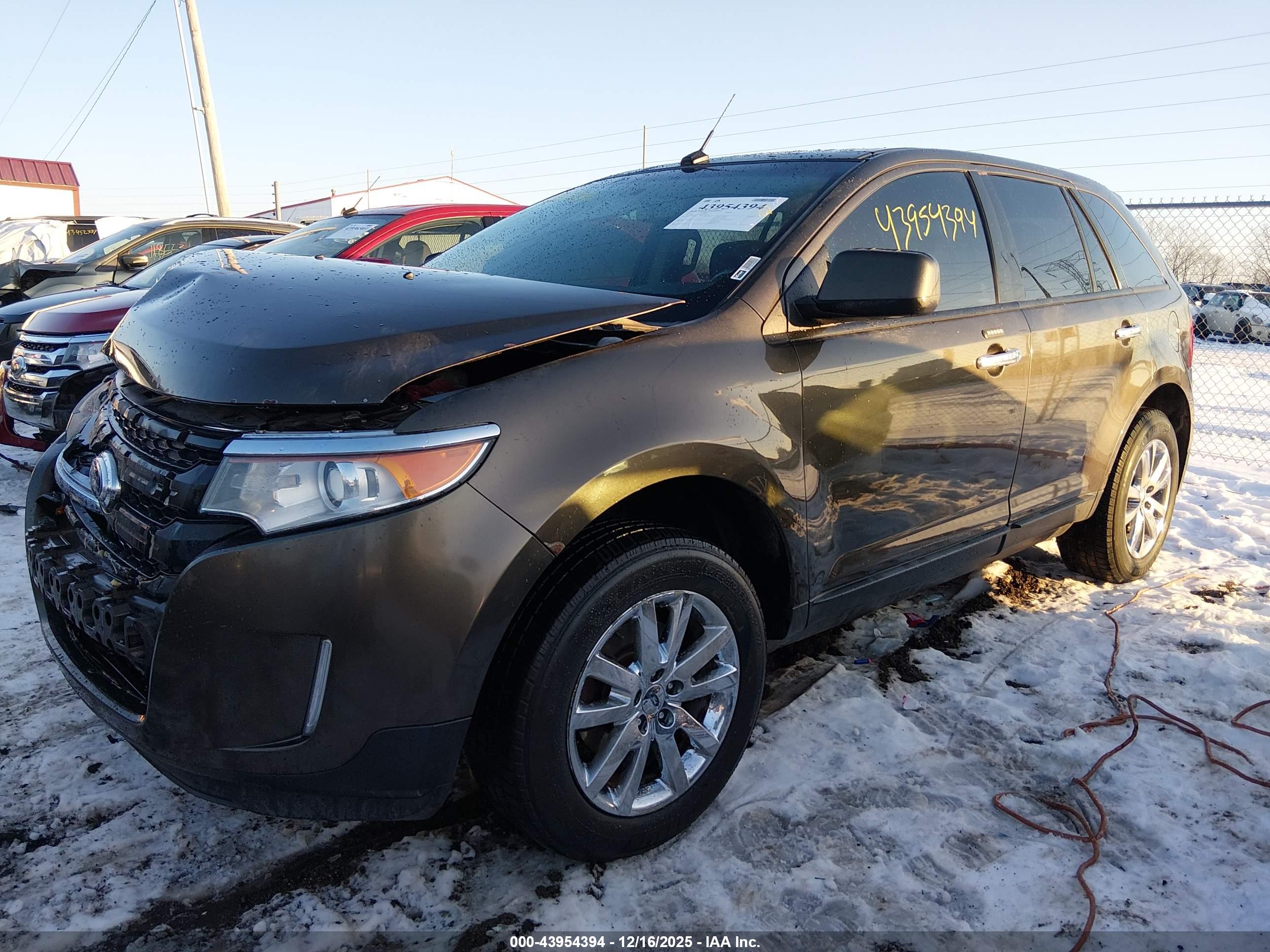 FORD EDGE image 2
