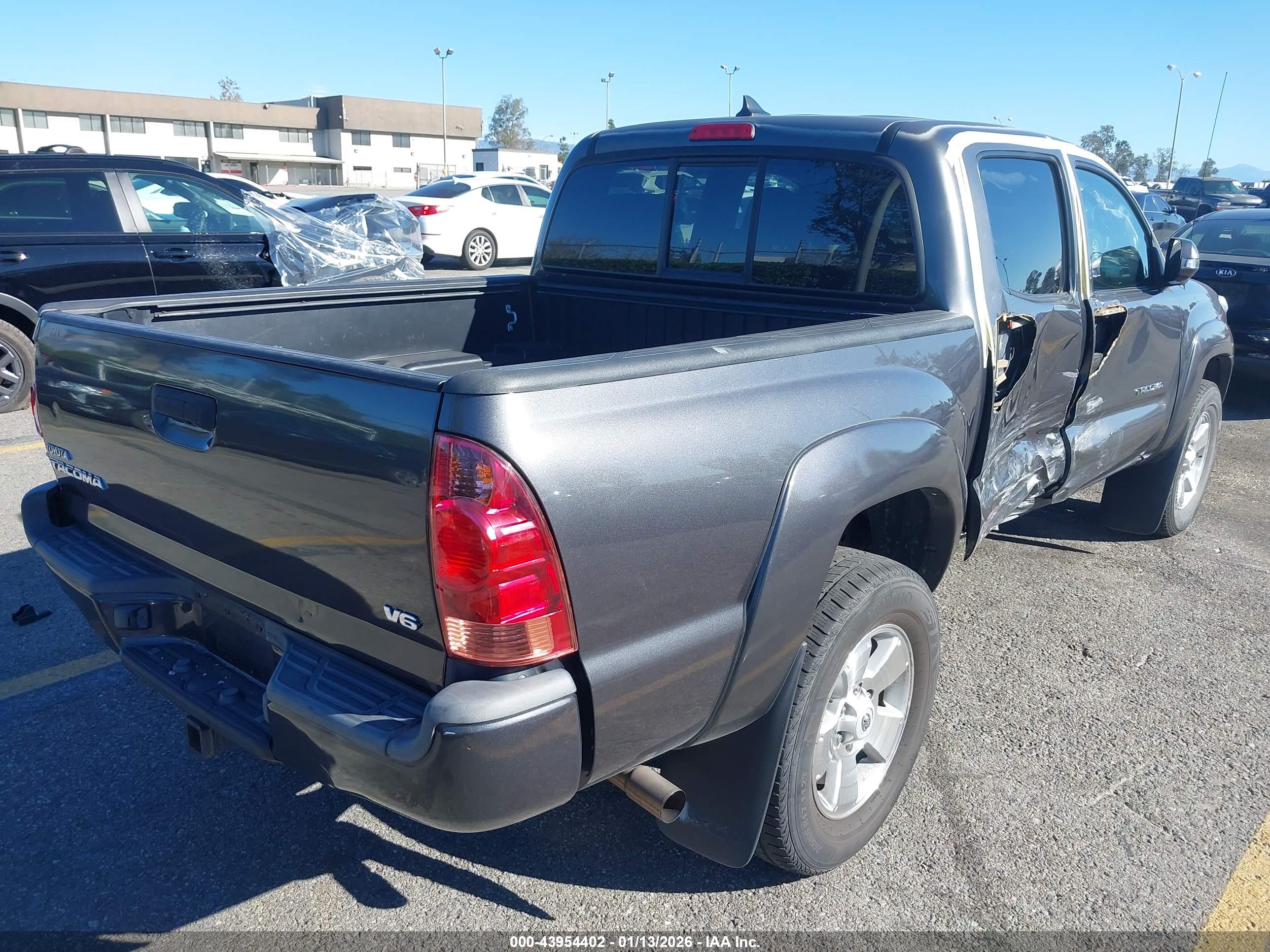 TOYOTA TACOMA image 4