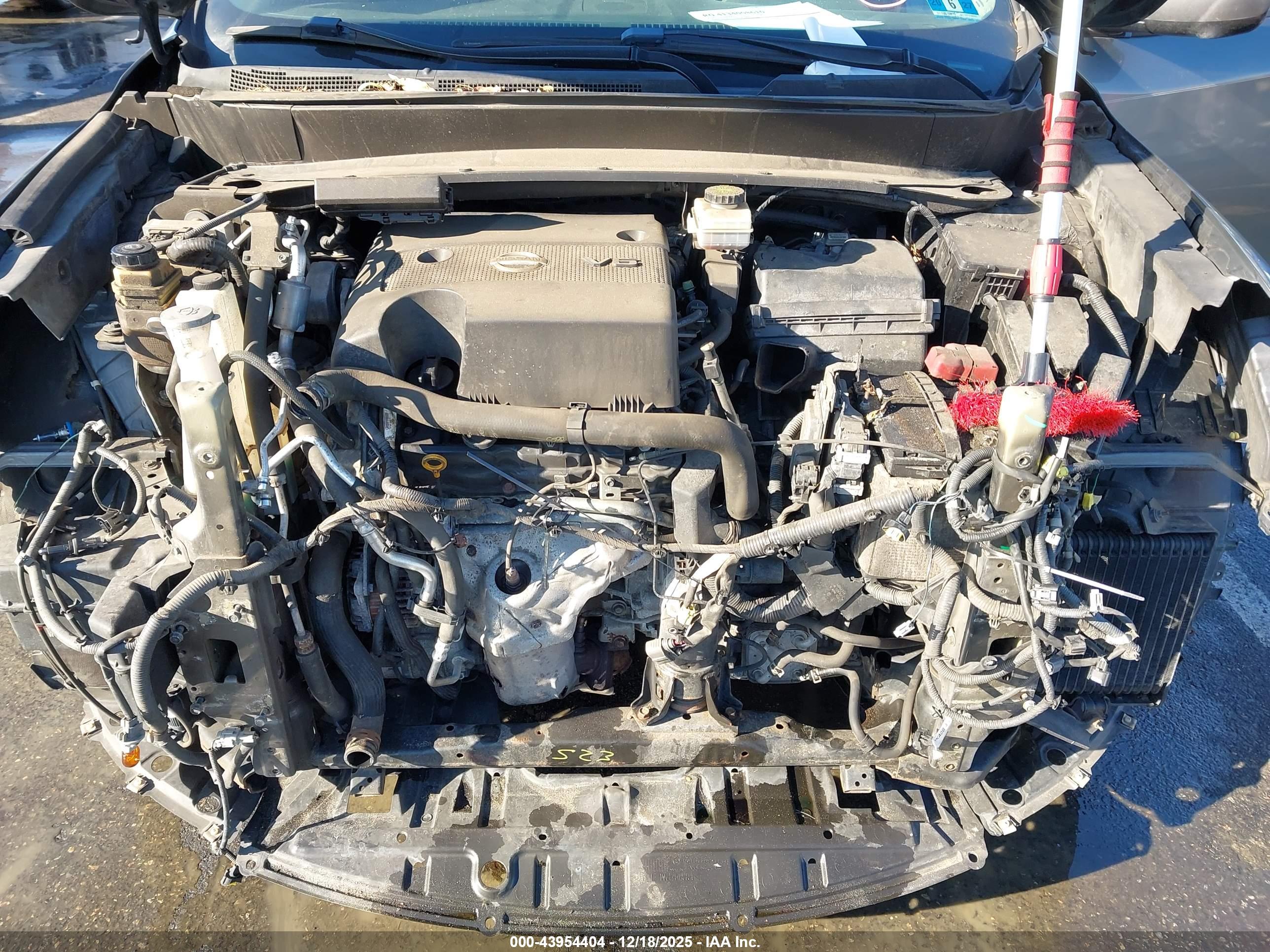 NISSAN PATHFINDER image 10