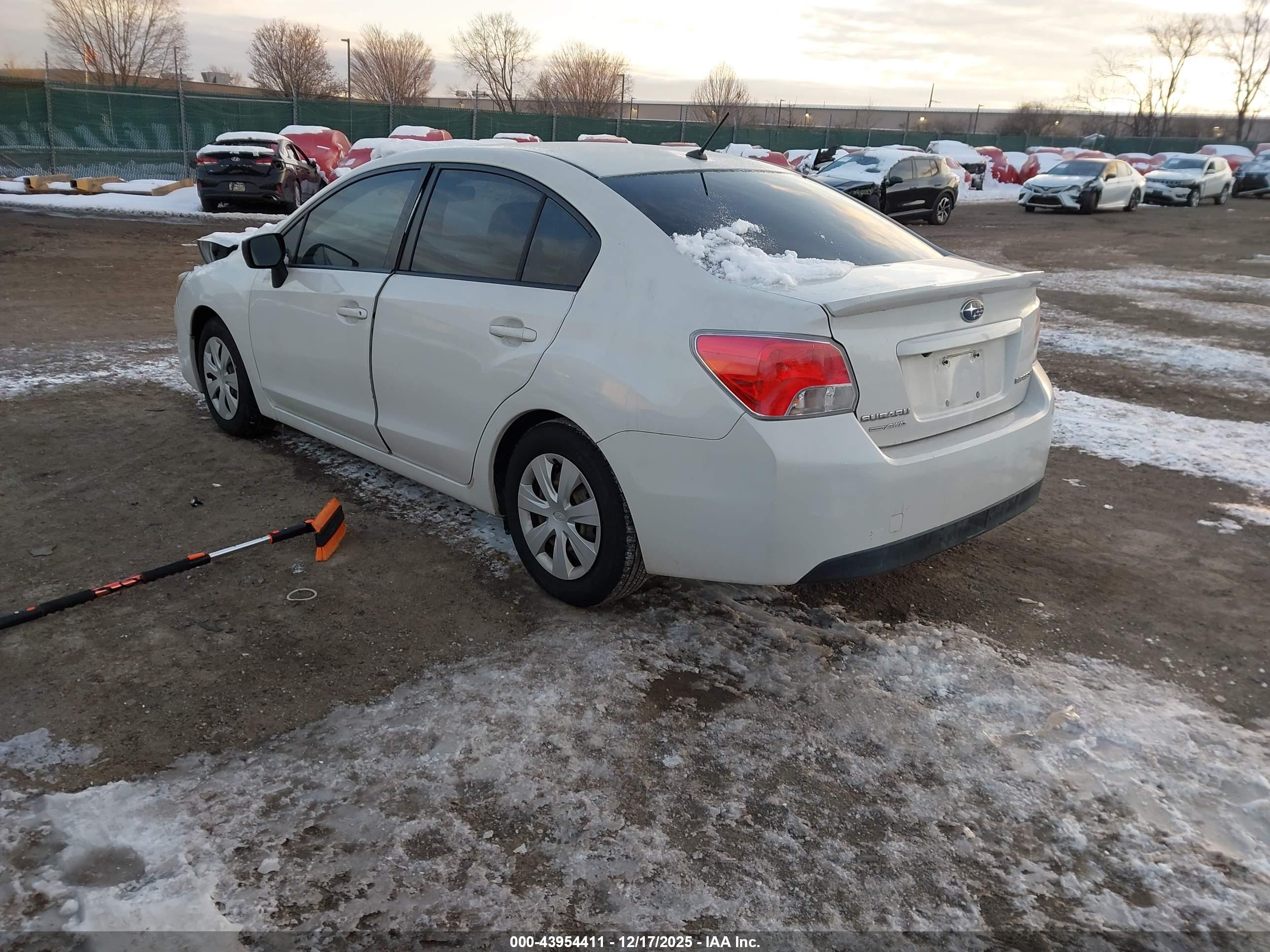 SUBARU IMPREZA image 3