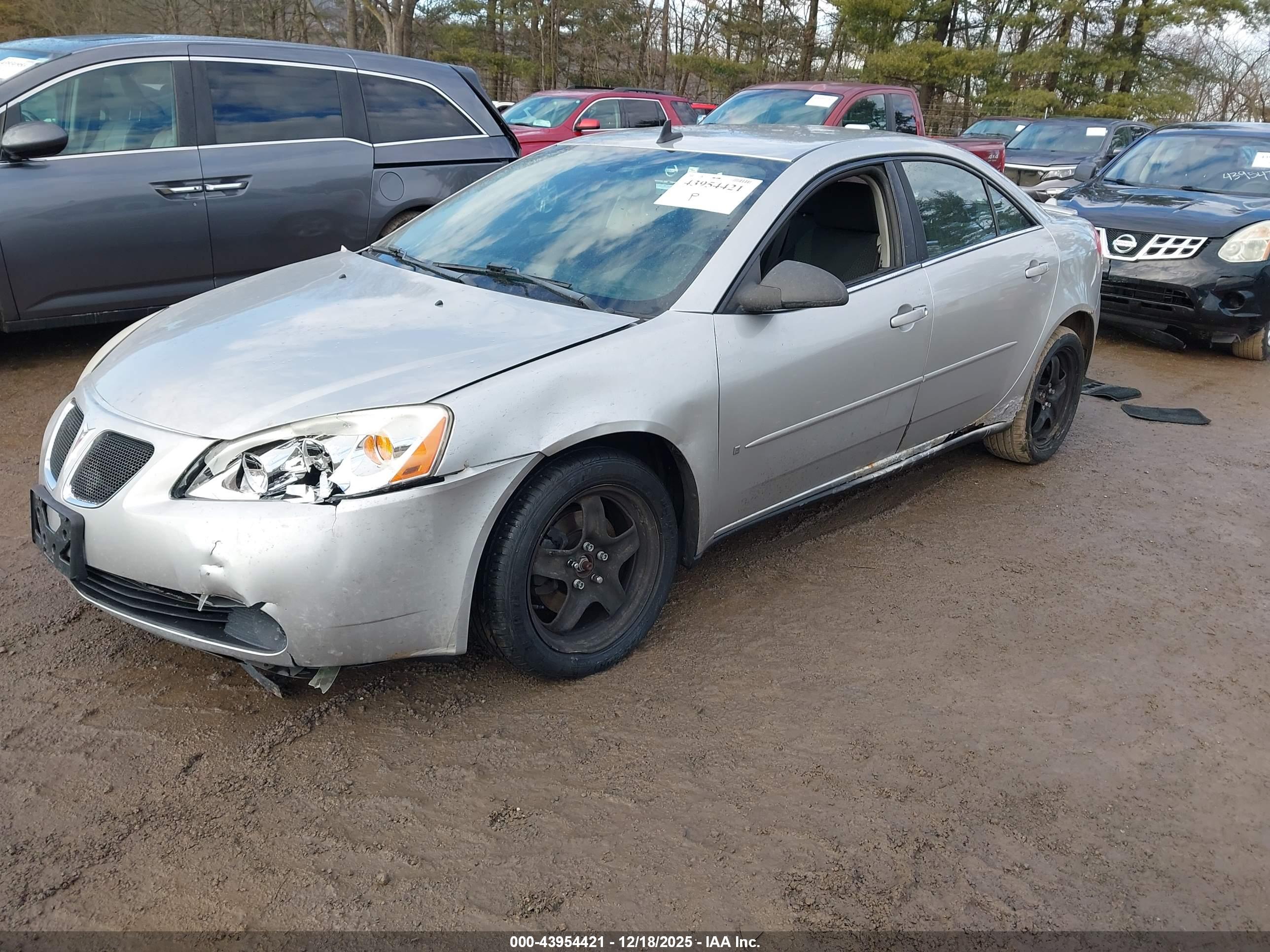 PONTIAC G6 image 2