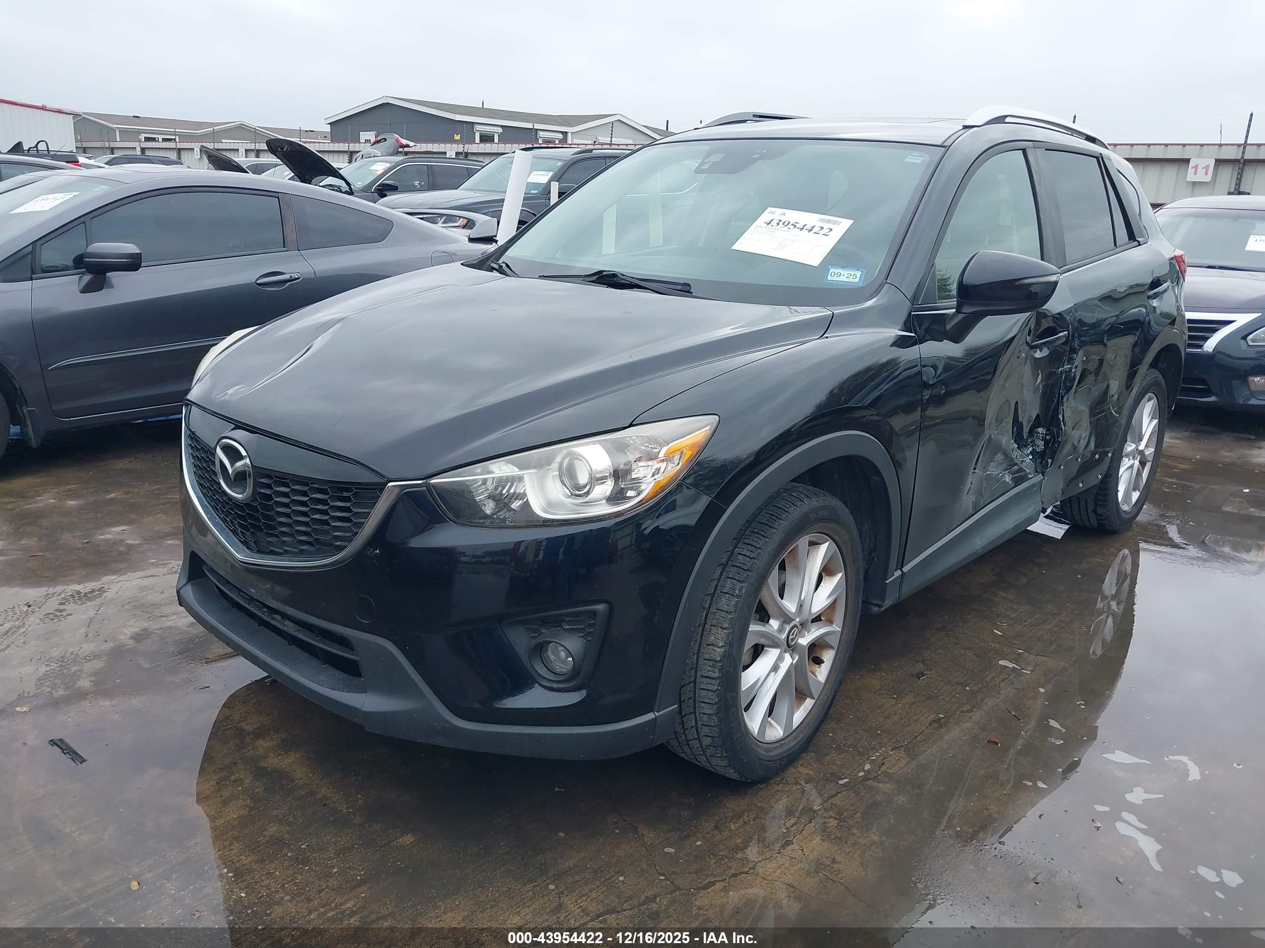 MAZDA CX-5 image 2