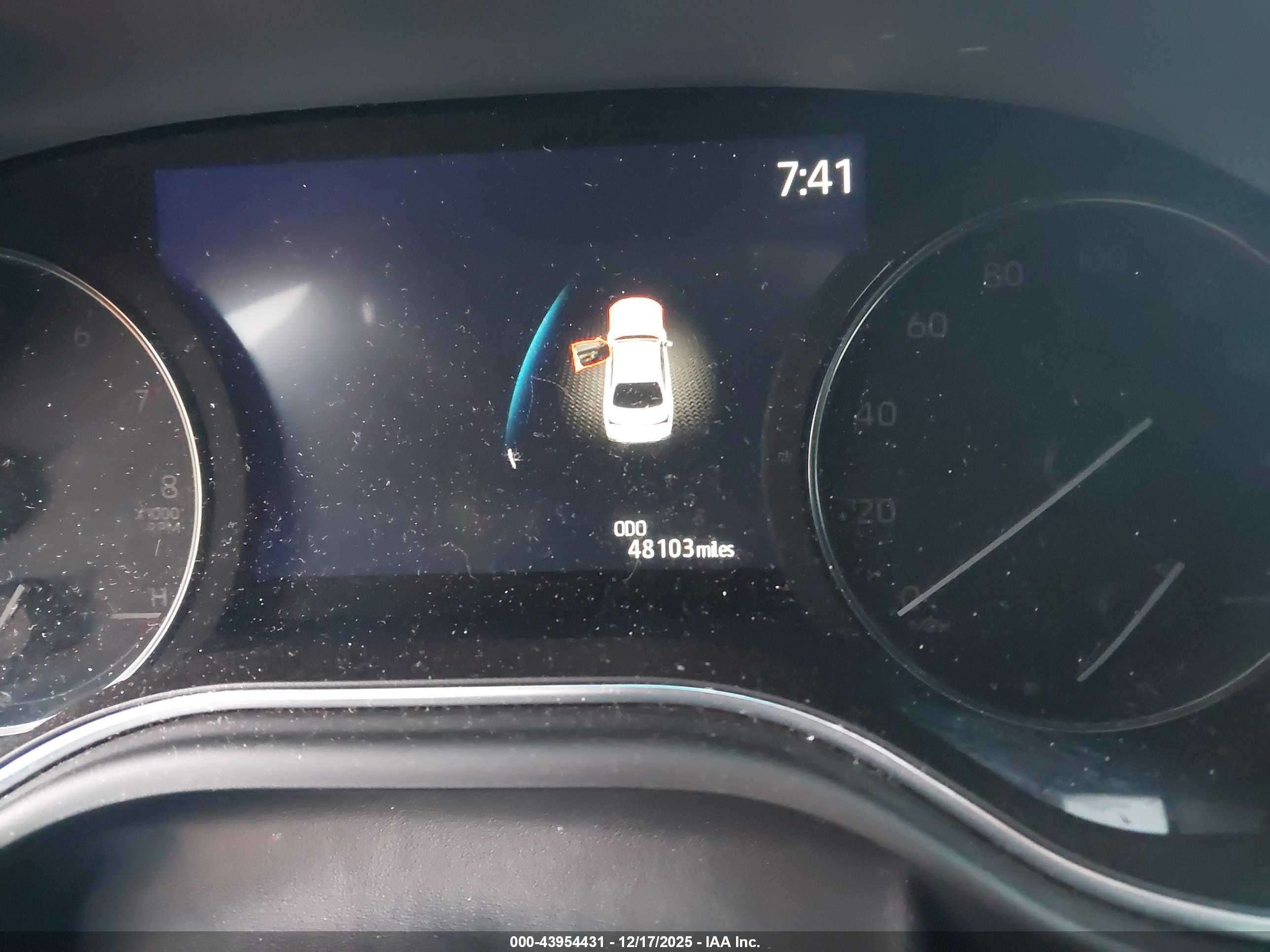 TOYOTA AVALON image 7