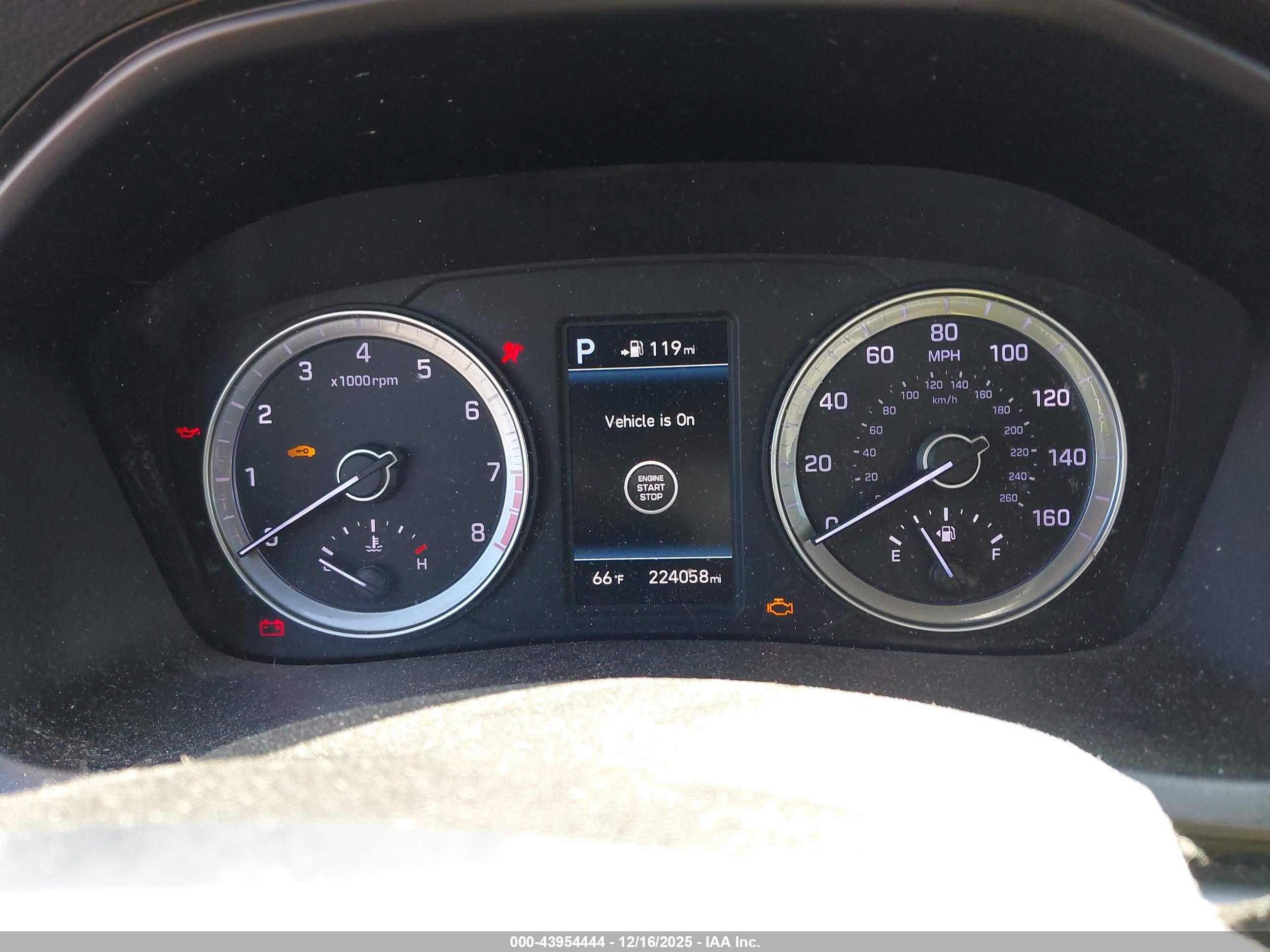 HYUNDAI SONATA image 7